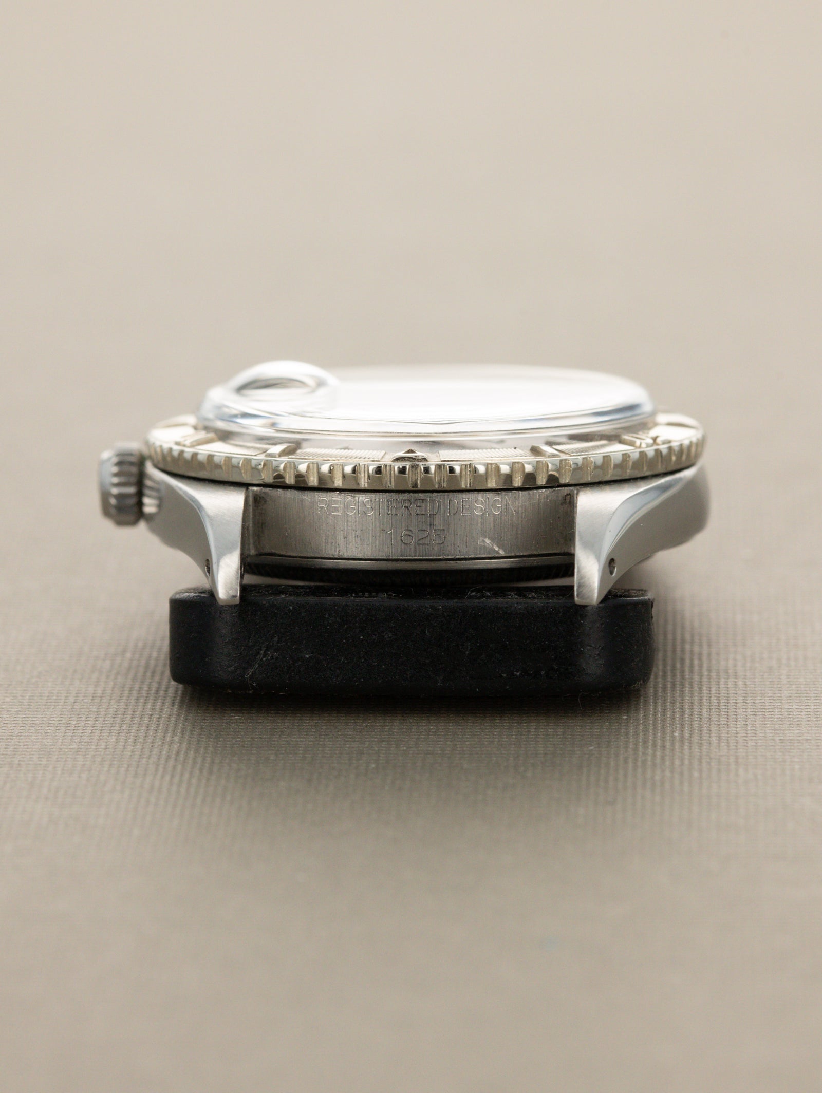 Rolex Turn-O-Graph Ref. 1625 - Sunburst Grey Dial