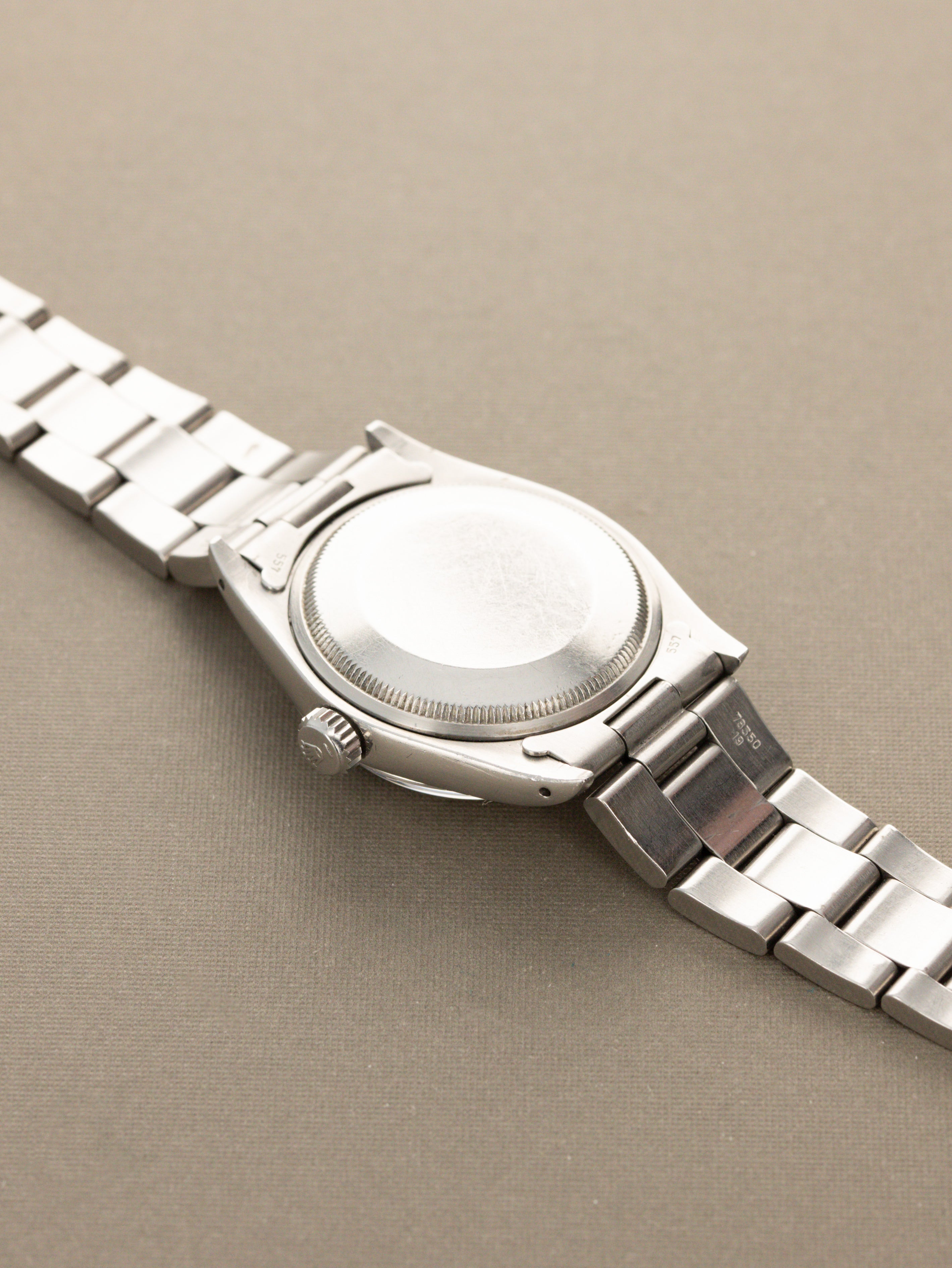 Rolex Oyster Perpetual Date Ref. 1500 - Sunburst Silver 'Sigma' Dial