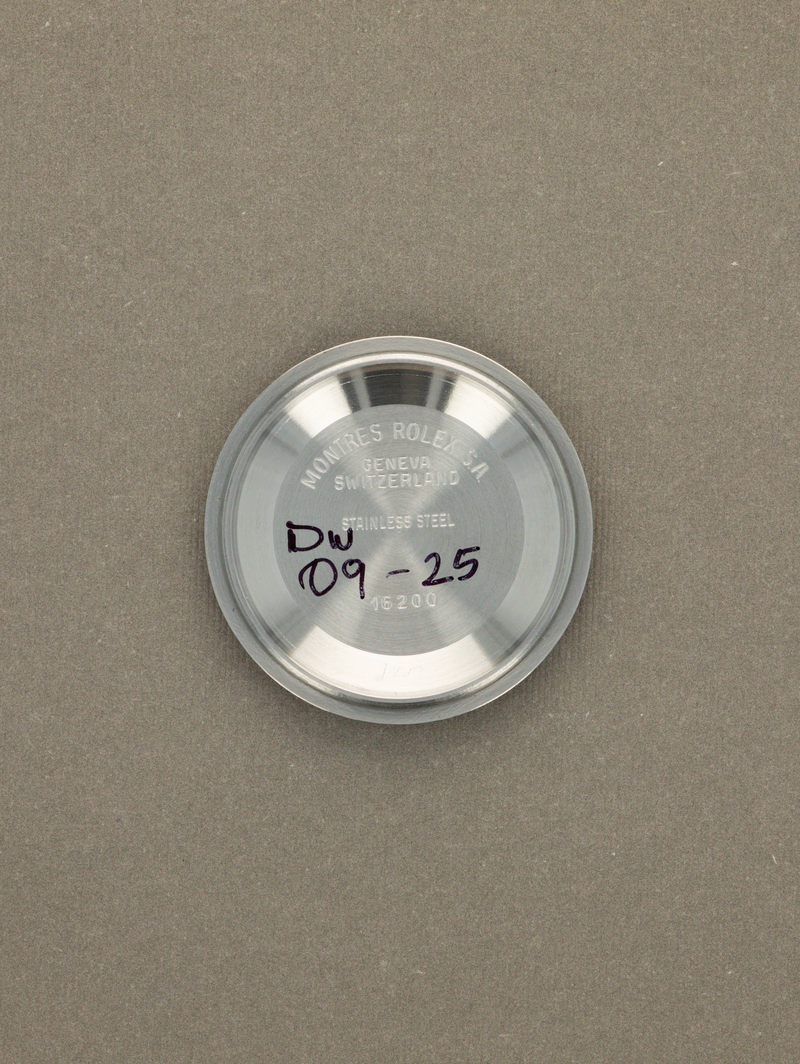 Rolex Datejust Ref. 16220 - Sunburst Silver 'Tropical' Dial