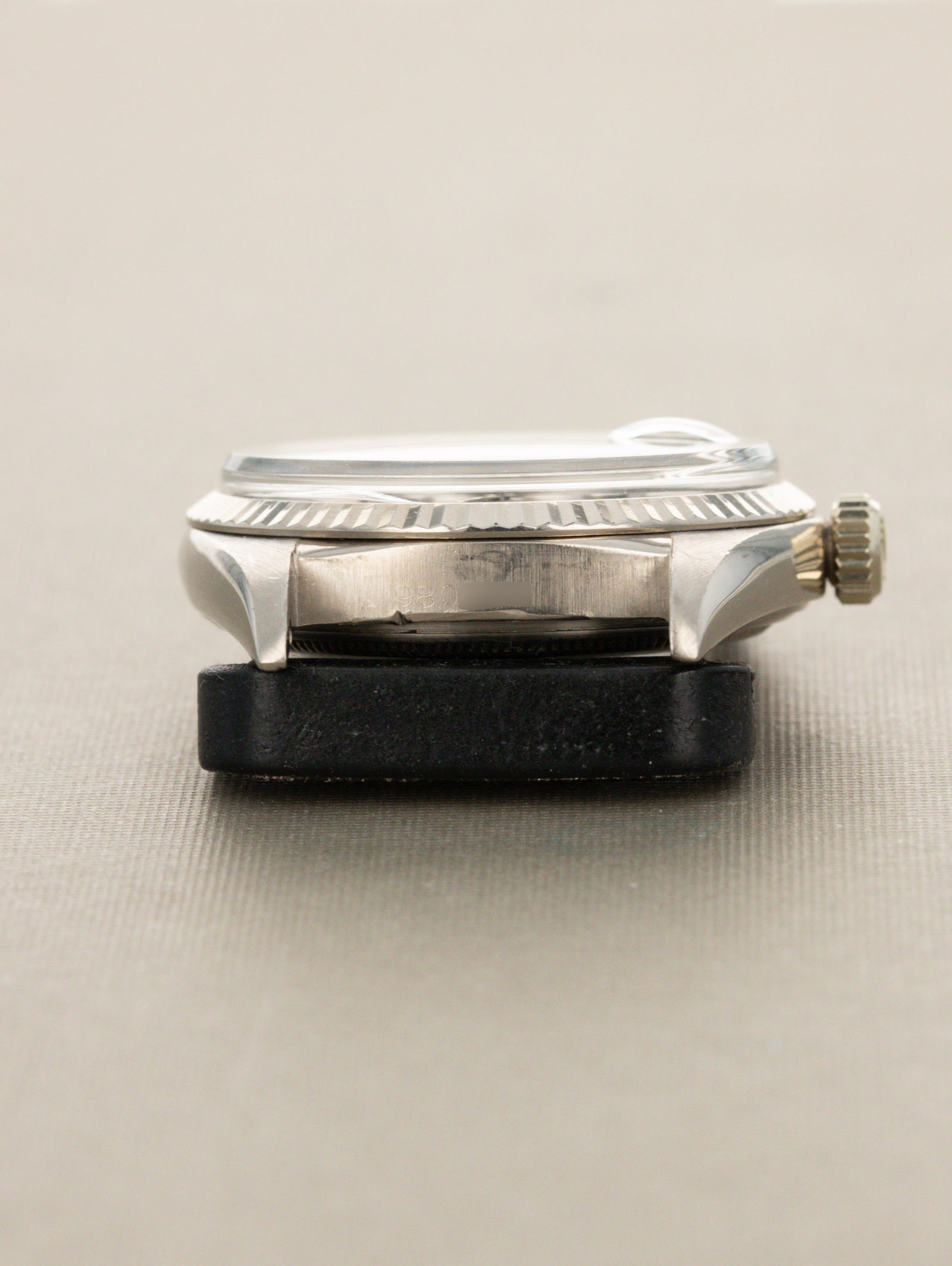 Rolex Datejust Ref. 1601/9 - White Gold W/ Black 'Gilt' Dial