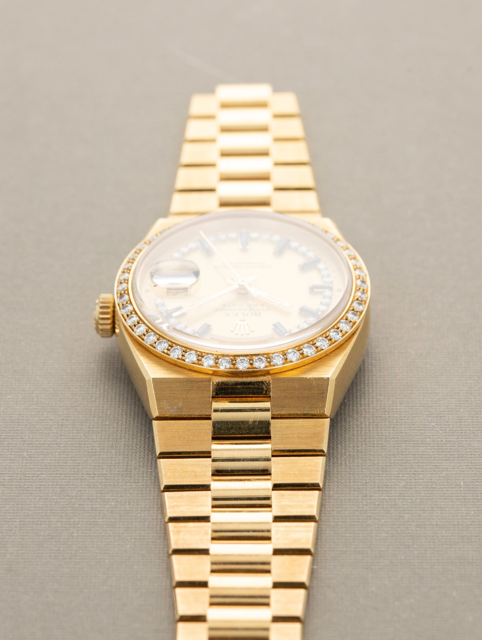 Rolex Day-Date Oysterquartz Ref. 19048 - Sapphire & Diamond String Dial with Papers