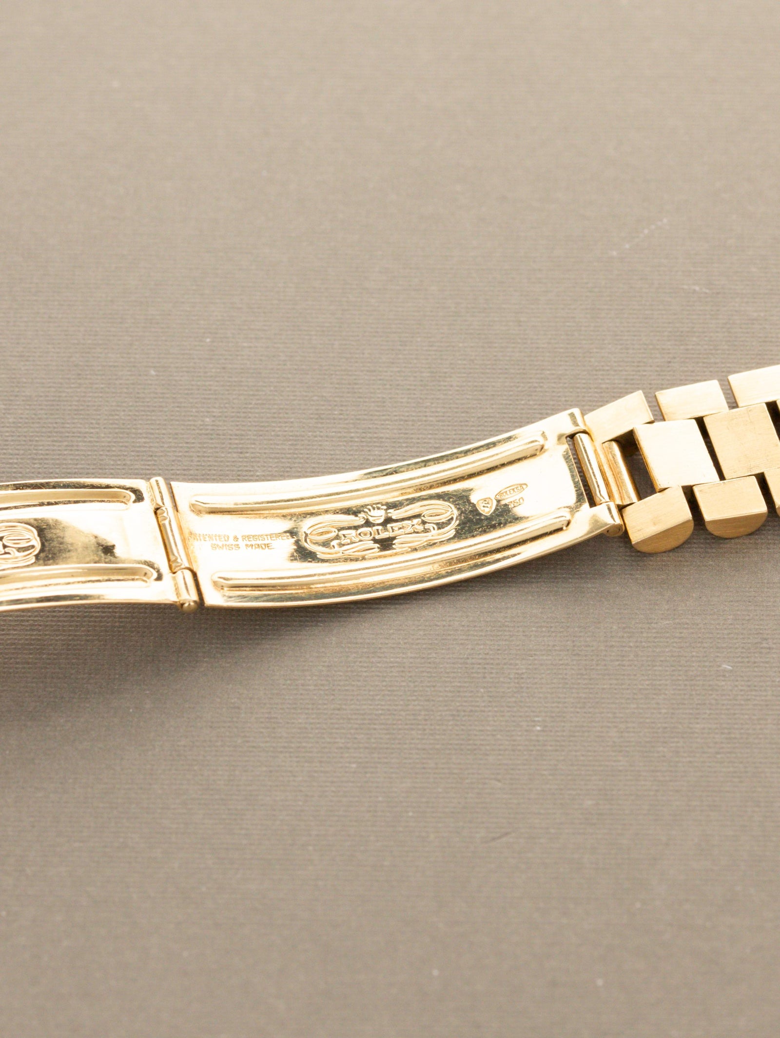 Rolex Day-Date Ref. 18238 Emerald String Dial