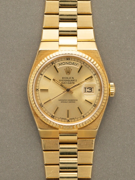Rolex Oysterquartz Day-Date Ref. 19018 - Sunburst Champagne Dial W/ Bo