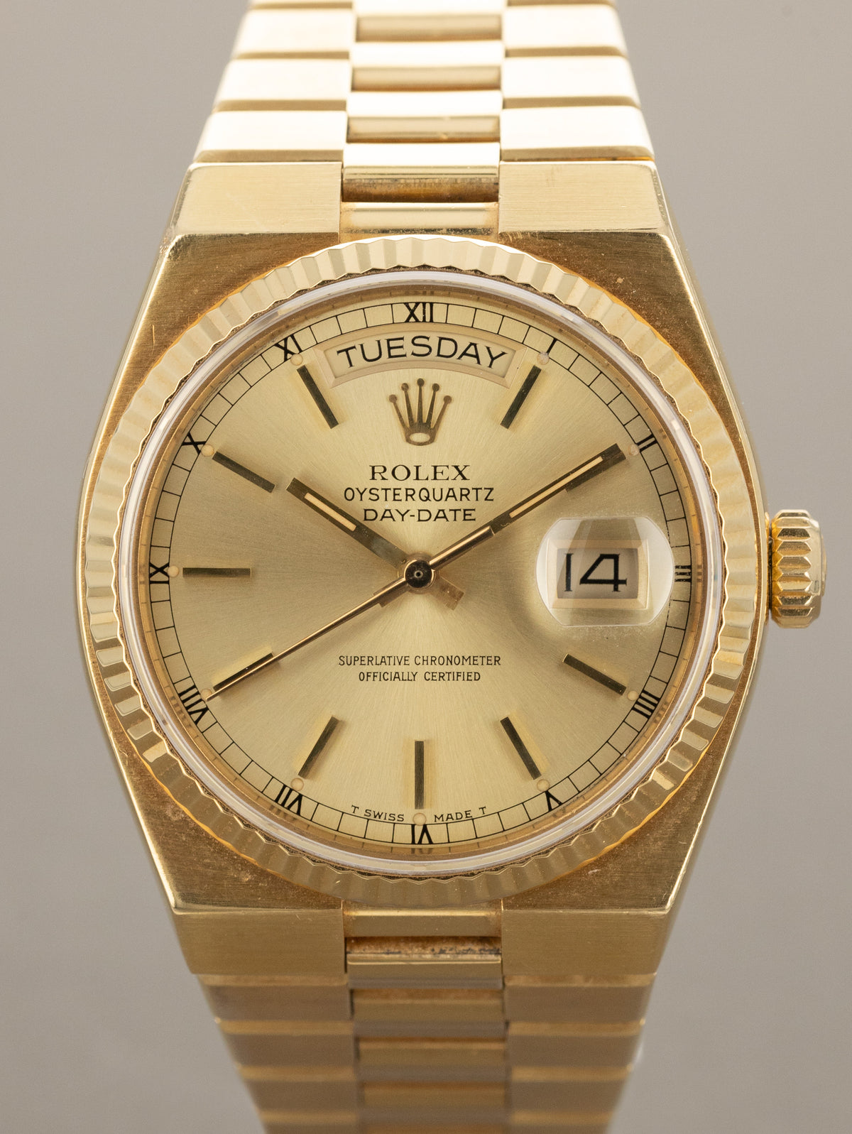 Rolex Oysterquartz Day-Date Ref. 19018 - Sunburst Champagne Dial W/ Box & Papers