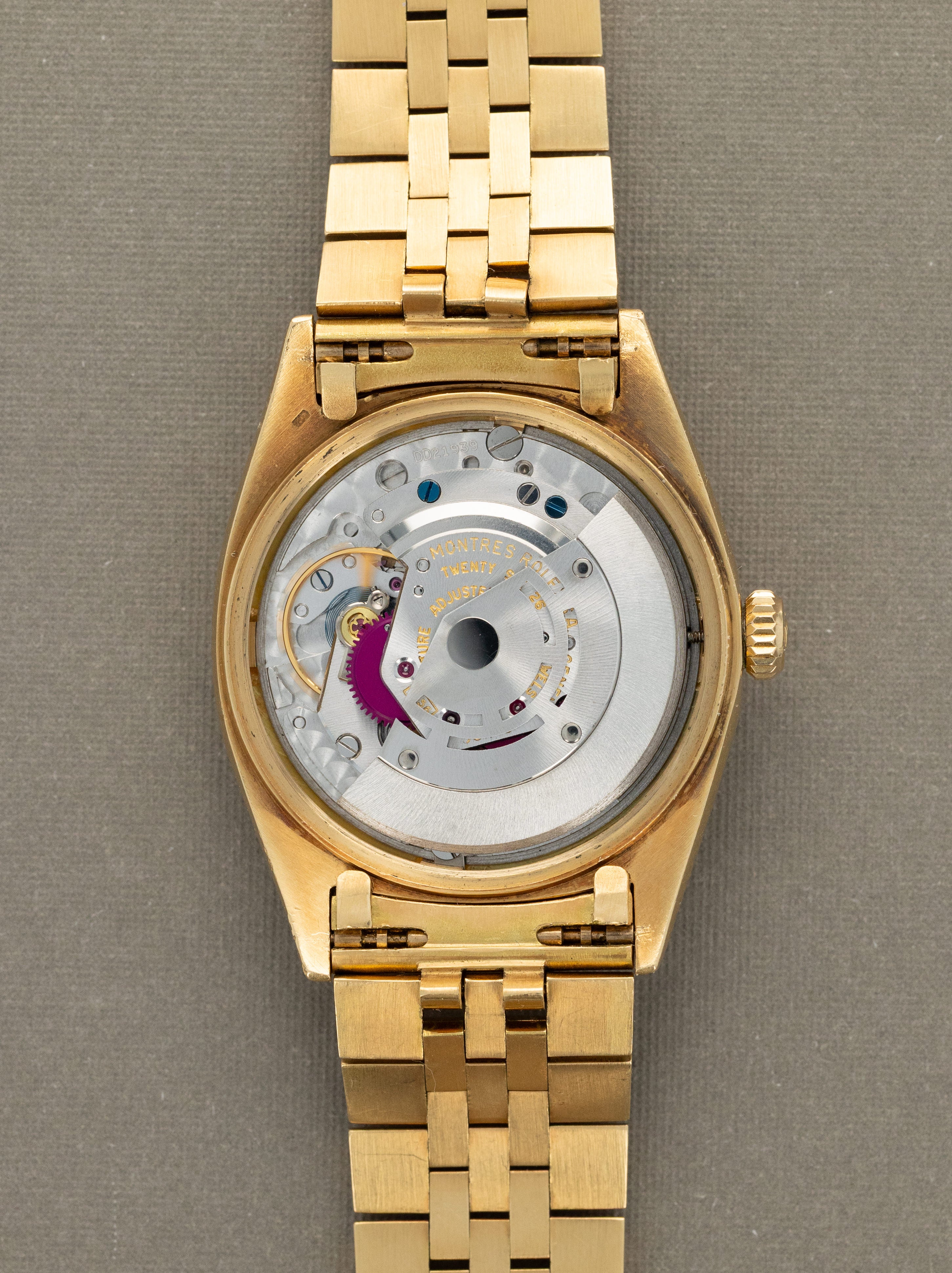 Rolex Day-Date Ref. 1802 - Sunburst Champagne Dial Unpolished