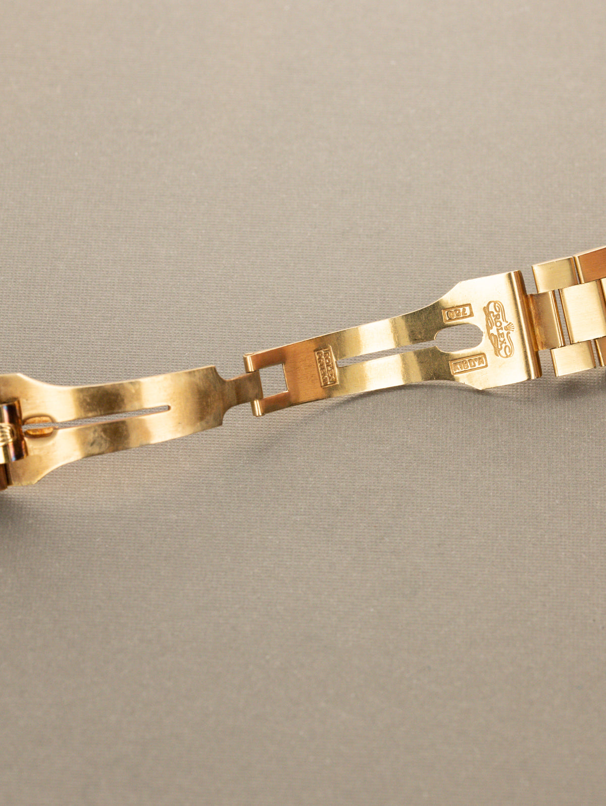 Rolex Day-Date Ref. 1803 - Sunburst Champagne Dial Unpolished