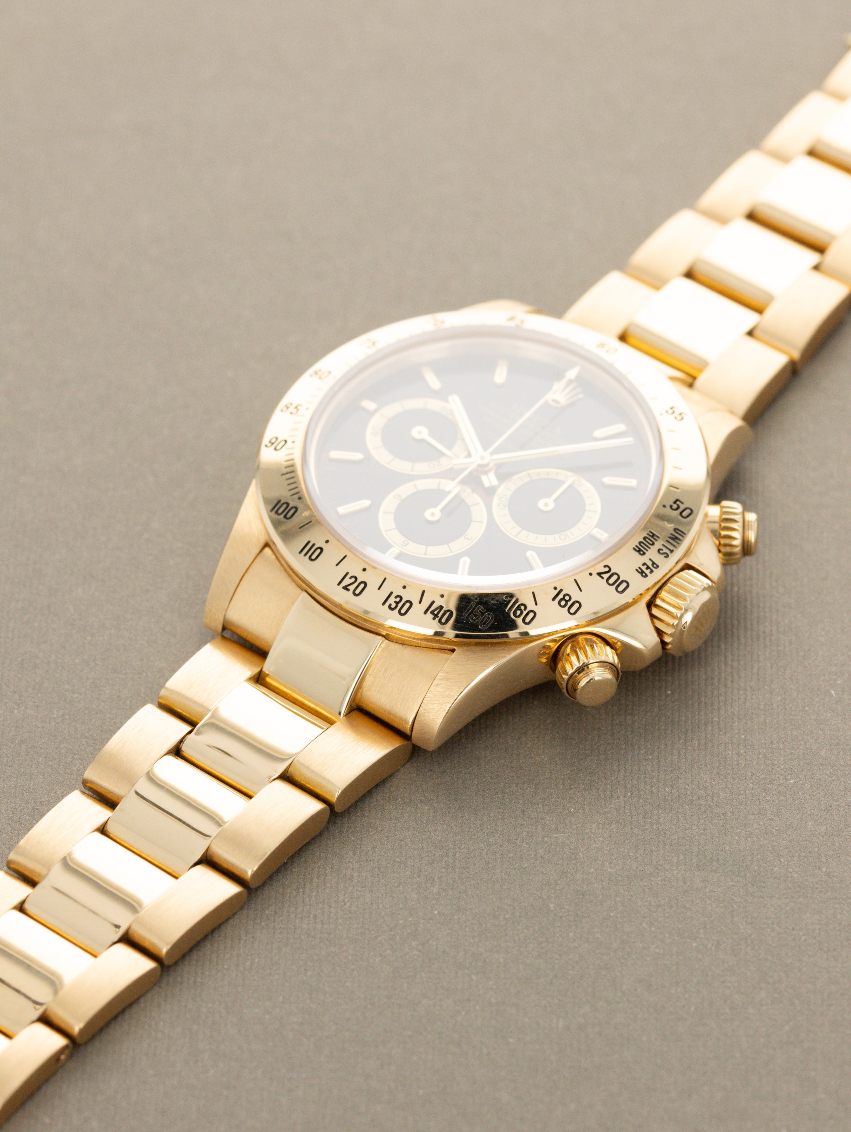 Rolex Daytona Ref. 16528 'Zenith' - Black 'Floating Cosmograph' Dial R-Series