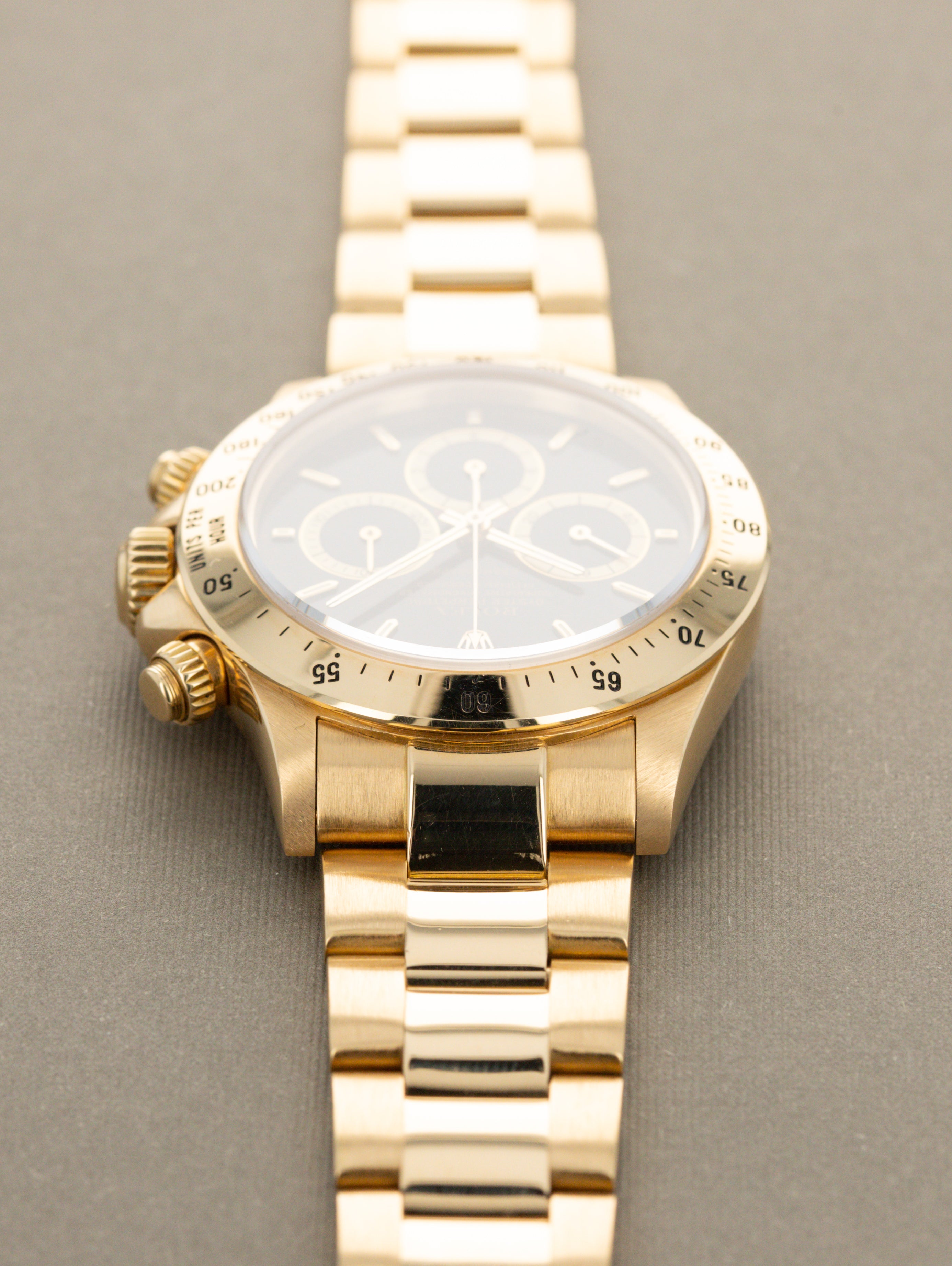 Rolex Daytona Ref. 16528 'Zenith' - Black 'Floating Cosmograph' Dial R-Series