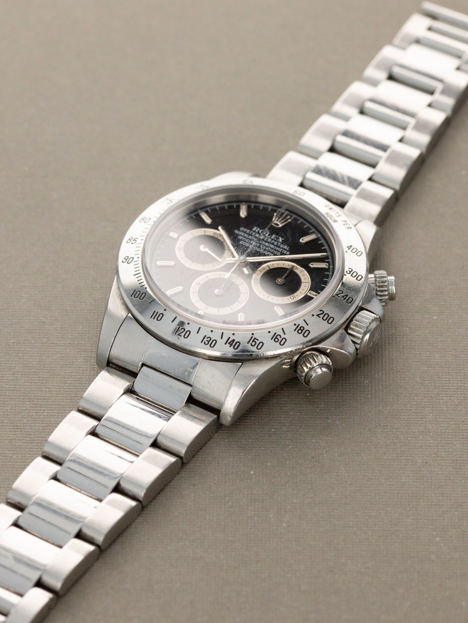 Rolex Daytona Ref. 16520 - Black 'Inverted 6'