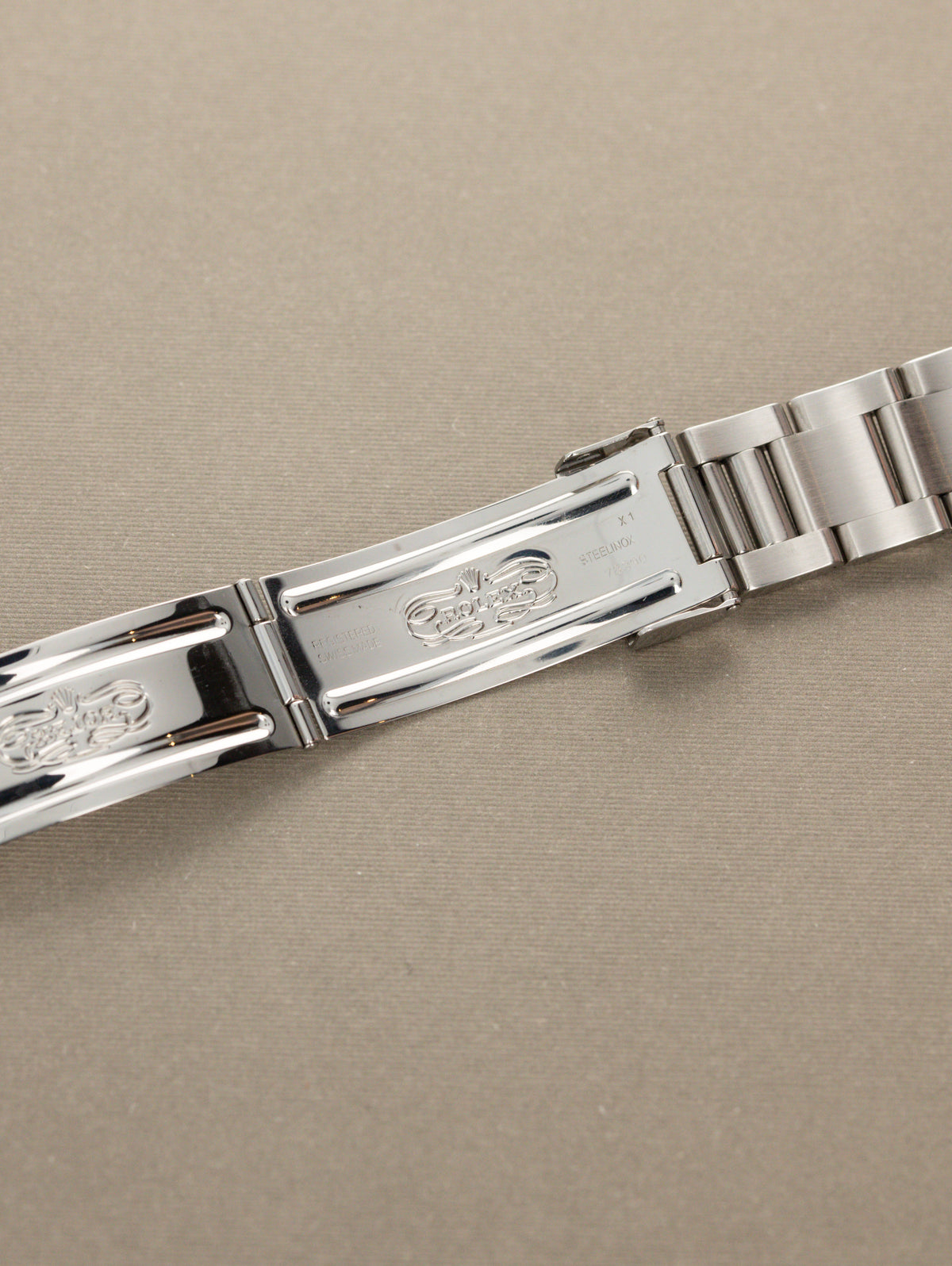 Rolex Daytona Ref. 16520 'Zenith' - Box & Papers