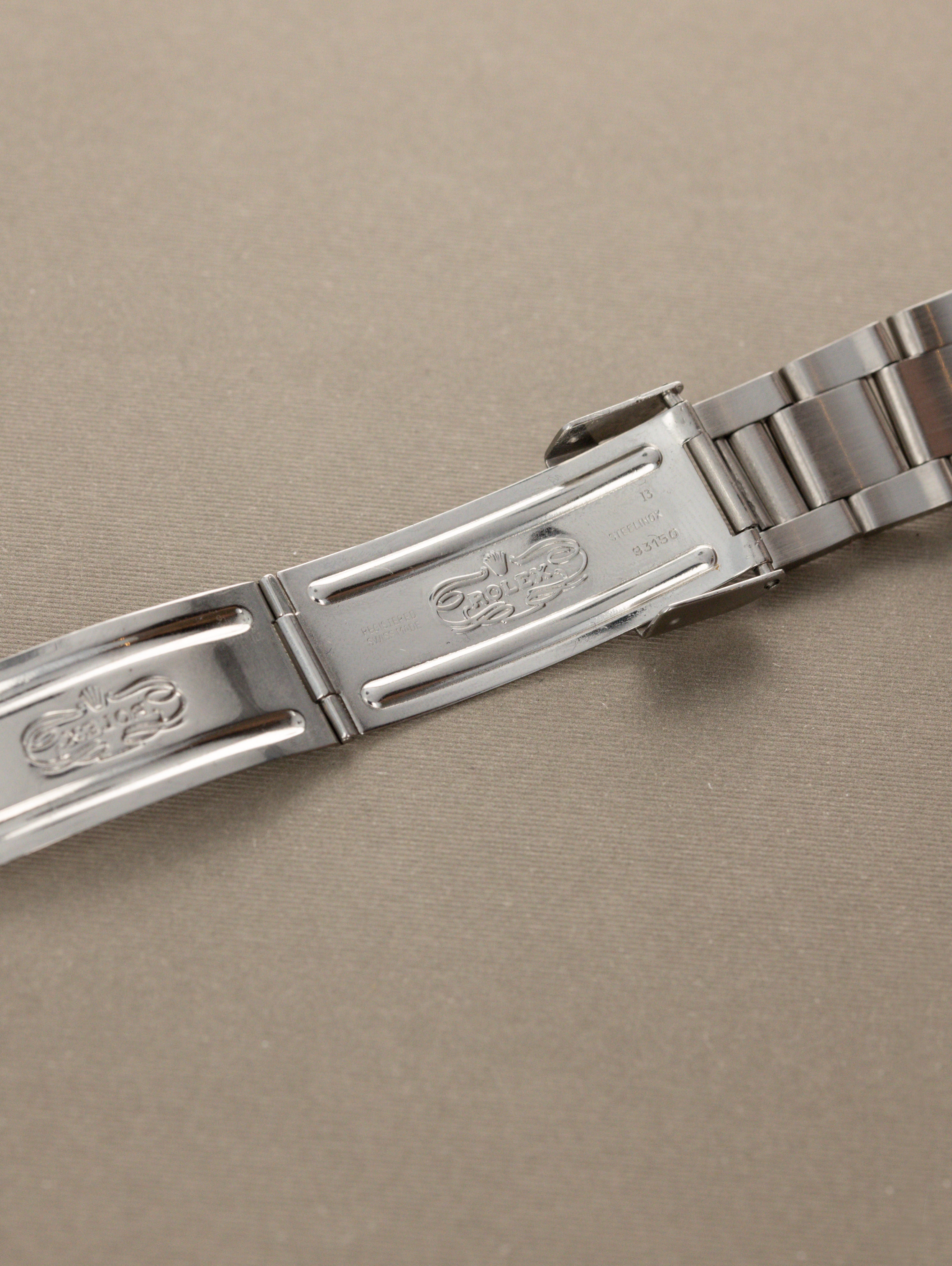 Rolex Explorer II Ref. 16550 - Cream 'Rail' Dial