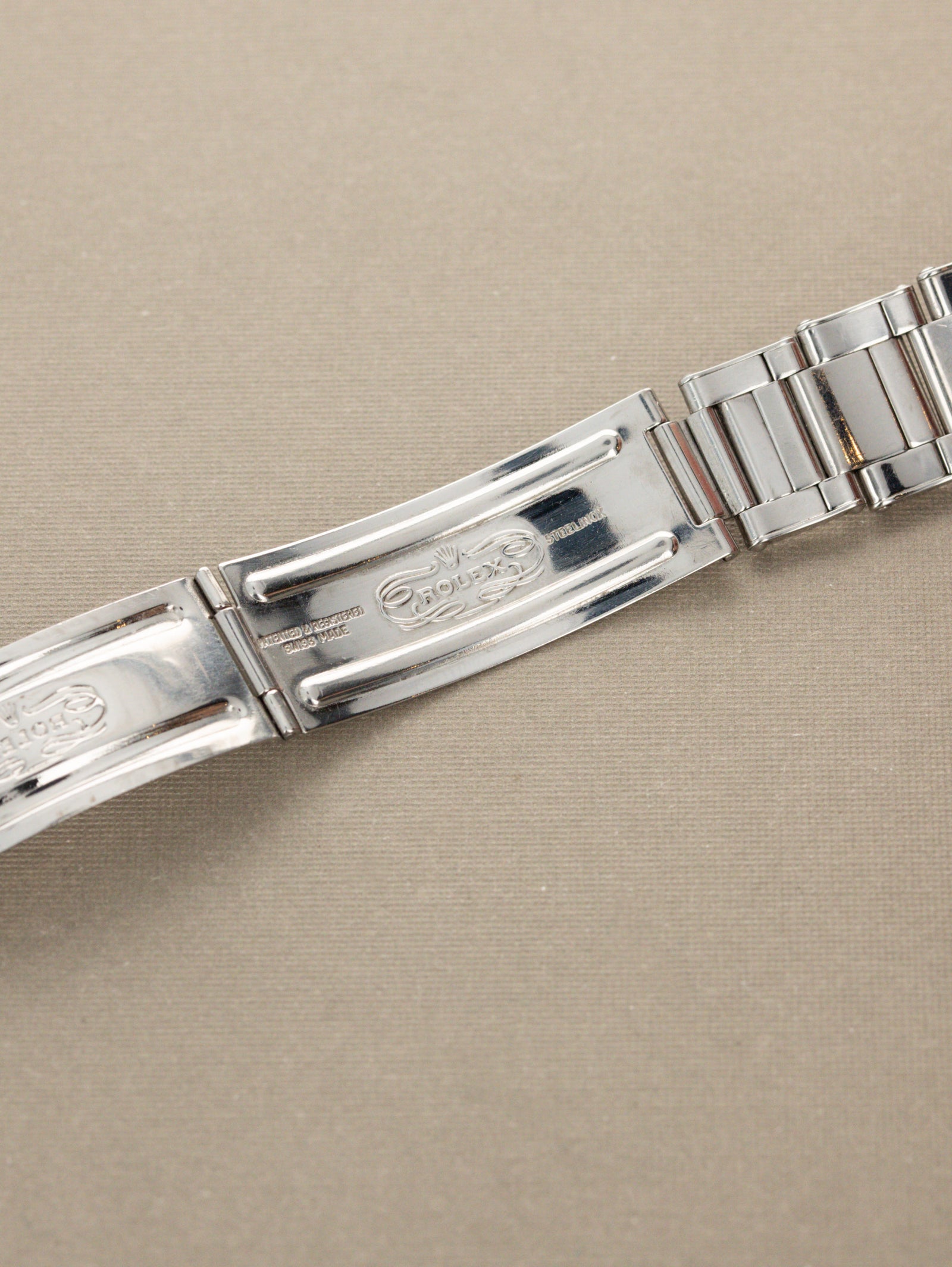 Rolex Explorer I Ref. 1016 - Gilt 'Chapter Ring' Dial w/ 'Underline'