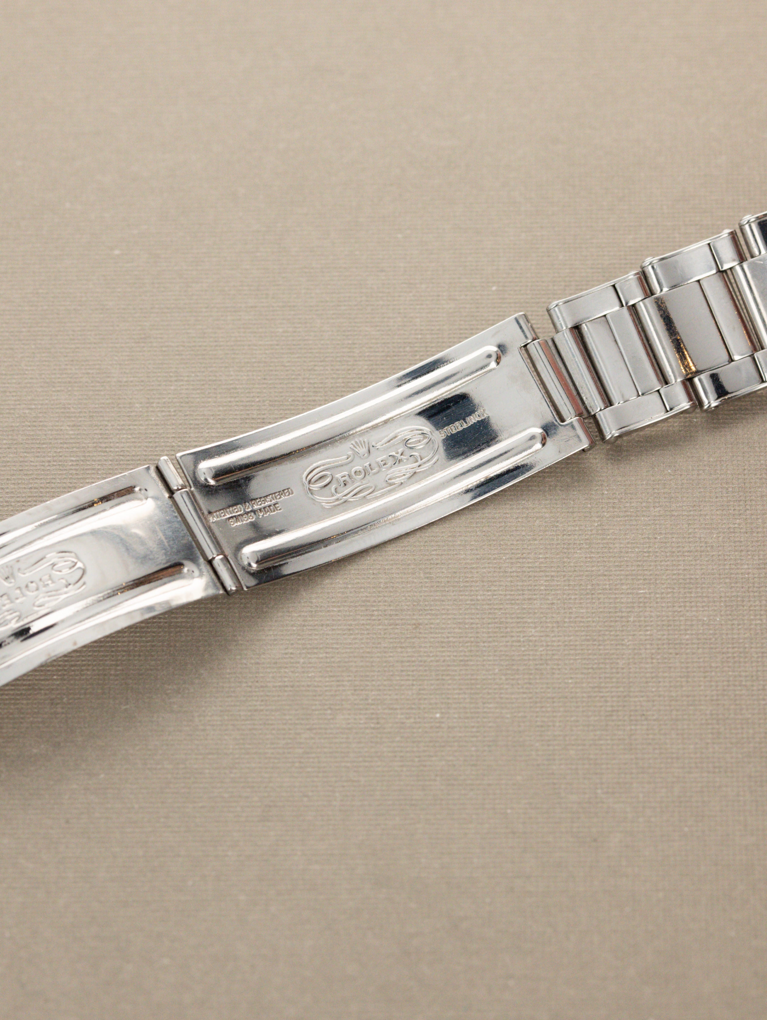 Rolex Explorer I Ref. 1016 - Gilt 'Chapter Ring' Dial w/ 'Underline'