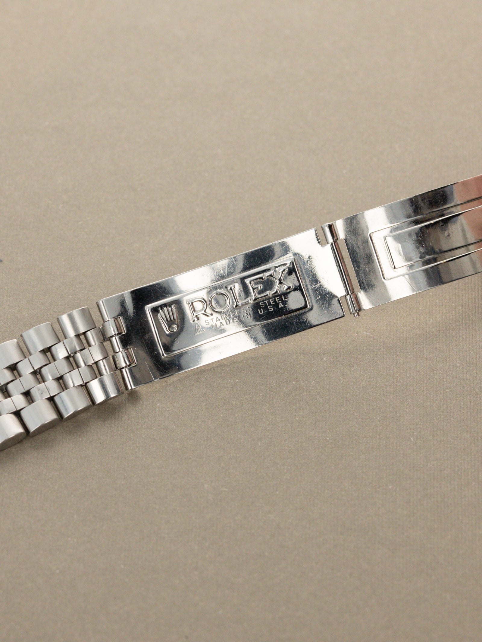 Rolex Explorer I Ref. 1016 - Gilt 'Chapter Ring OCC' Dial