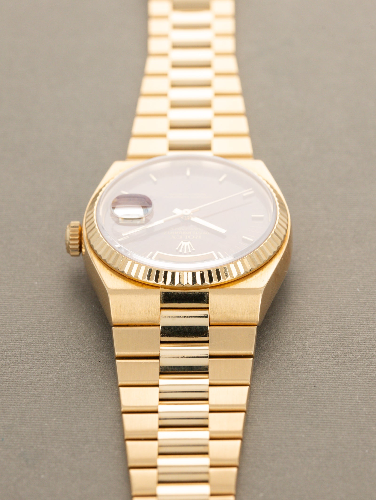 Rolex Oysterquartz Day-Date Ref. 19018N - 'Burlwood' Dial