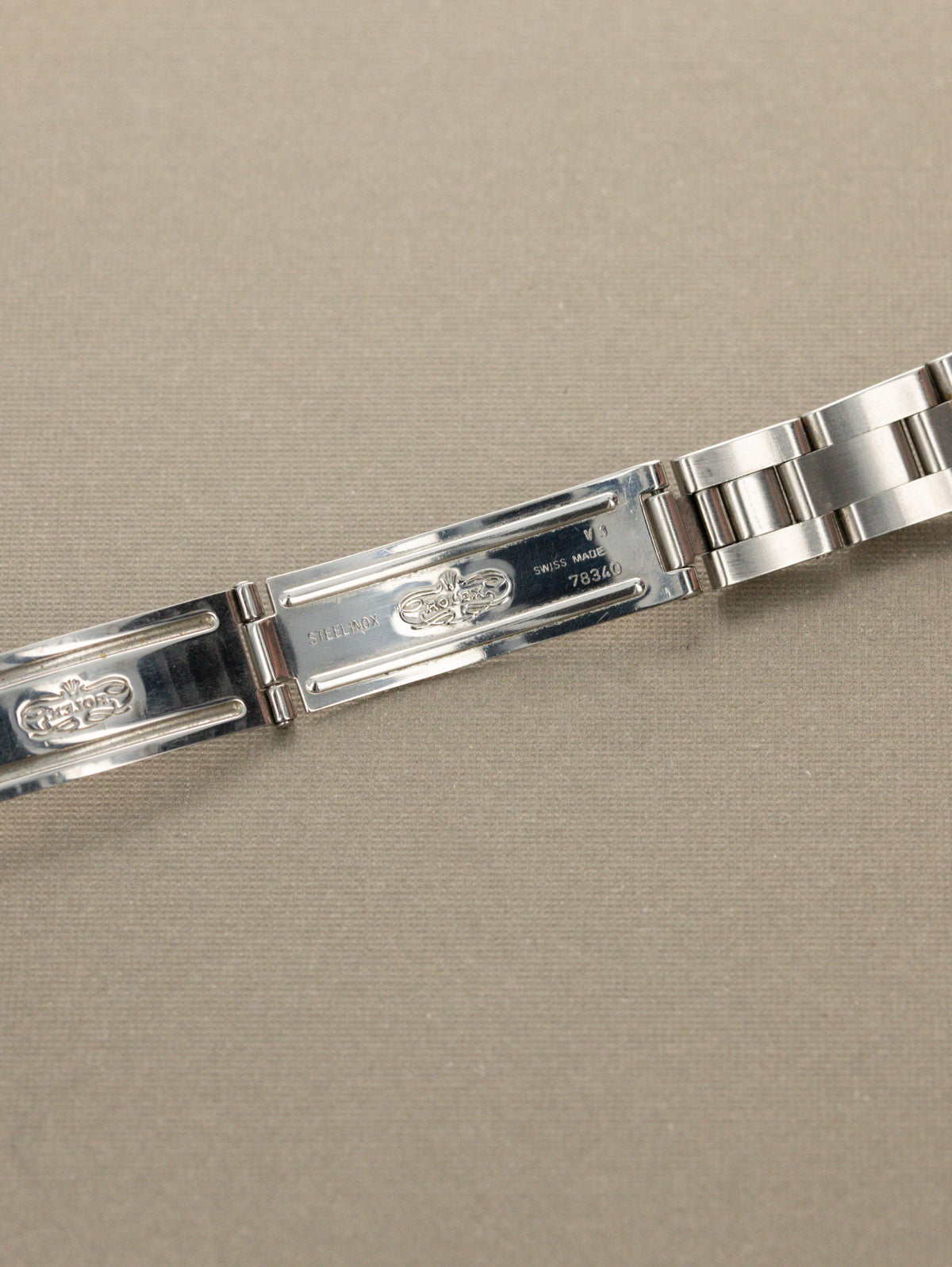Rolex Oyster Perpetual Ref. 67180 - Gloss Black Tritium Dial Unpolished