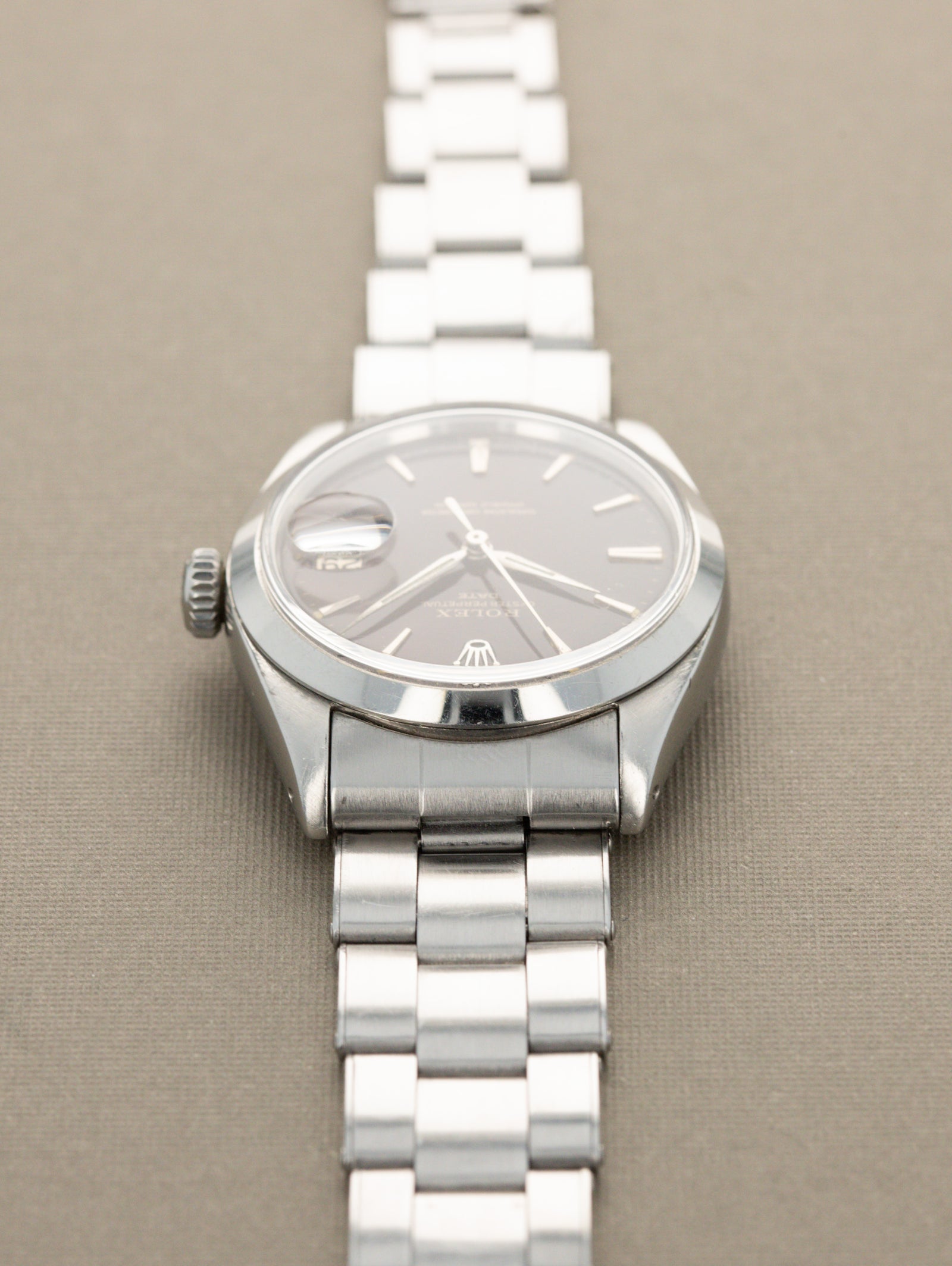 Rolex Oyster Perpetual Date Ref. 1500 - Tropical 'Gilt' Dial