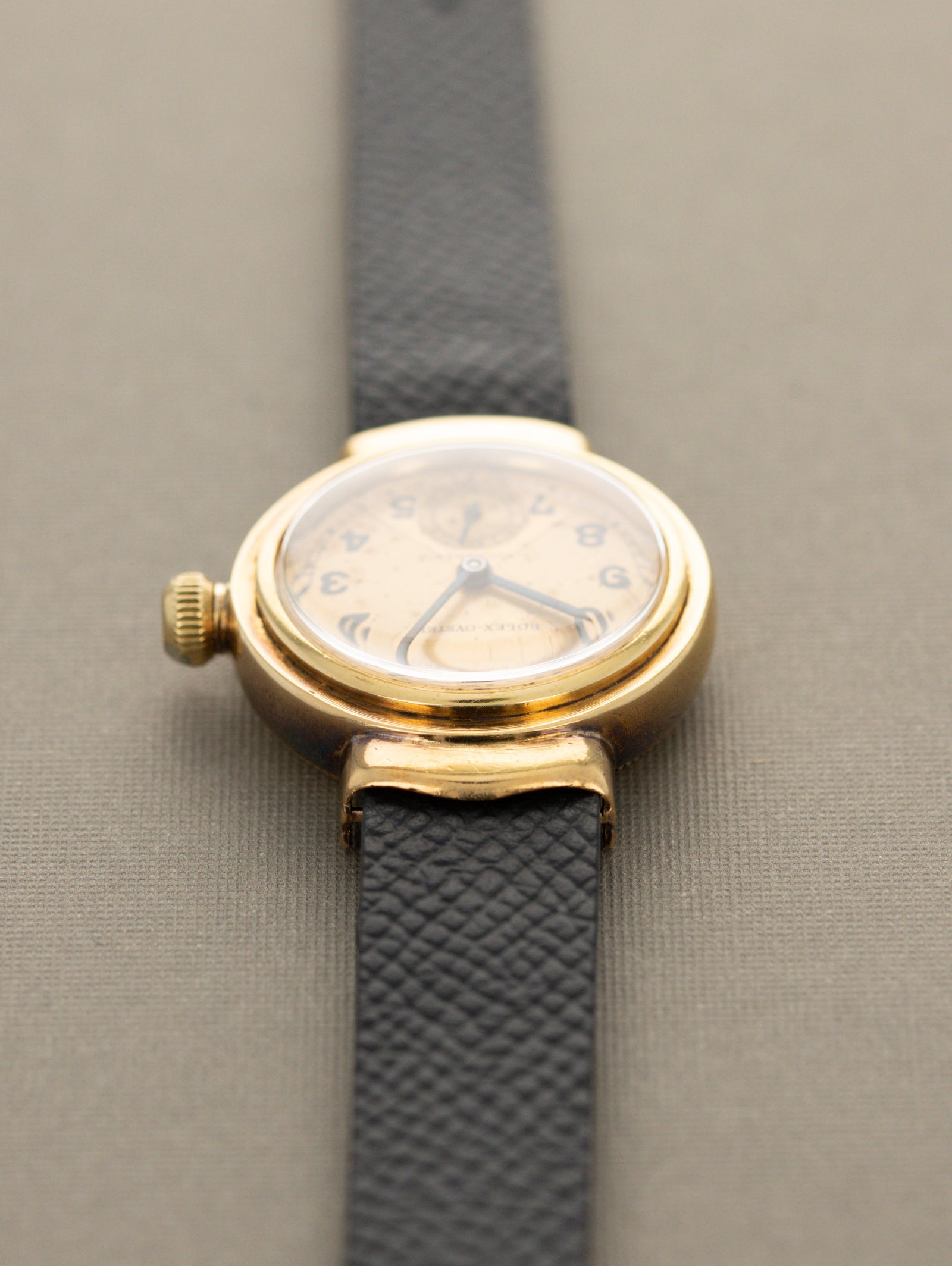 Rolex Oyster 'Hooded Lug' - Champagne 'Bow Tie' Dial 'C. Bucherer's' Signature