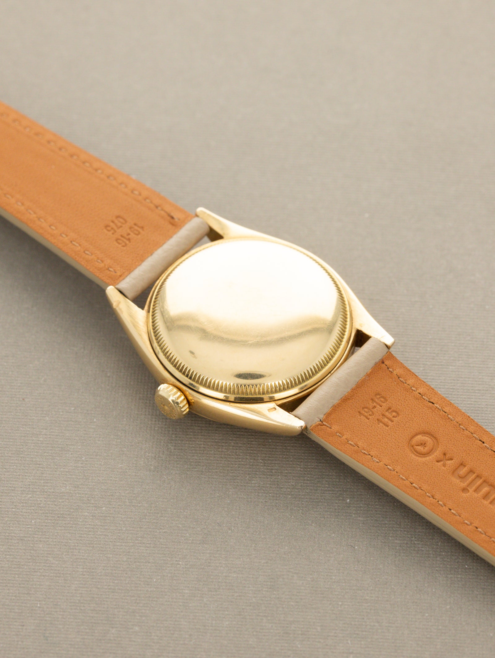 Rolex Oyster Perpetual Ref. 6084 - Non-Luminous 'Cream' Dial Unpolished