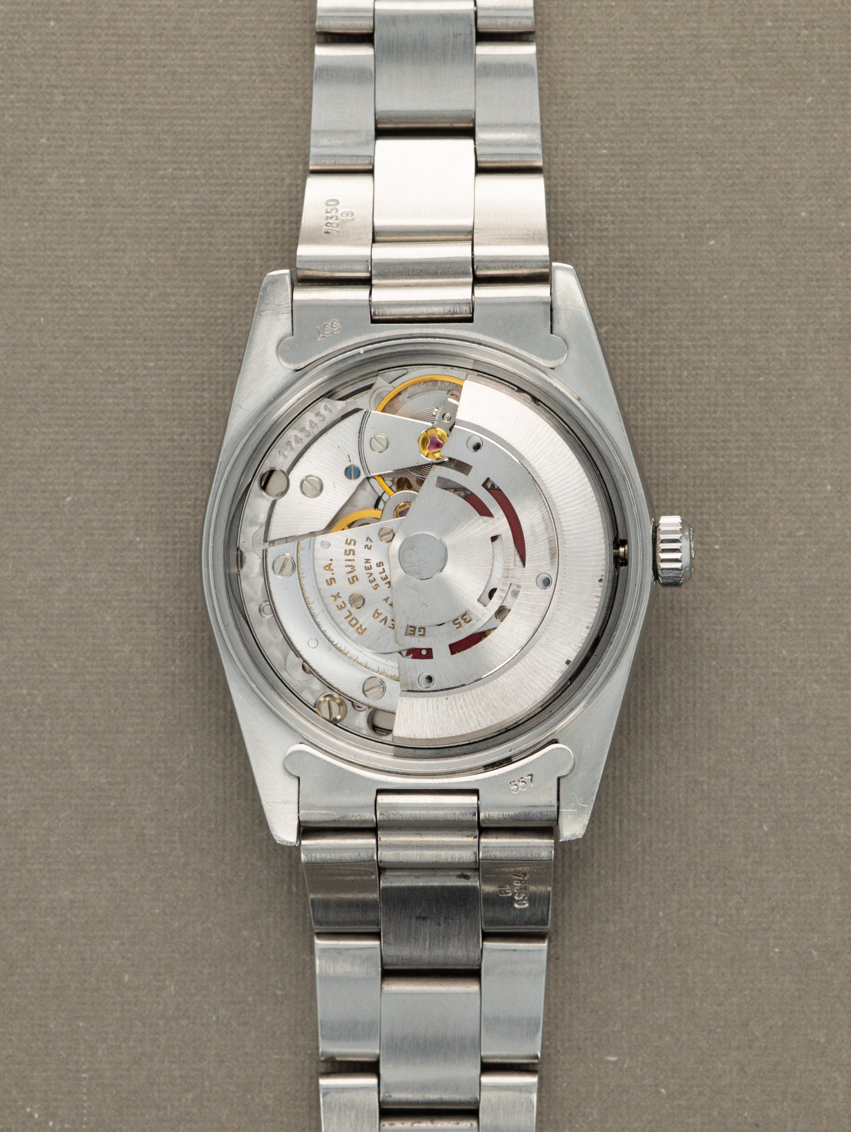 Rolex Oyster Perpetual Date Ref. 15000 - Gloss Black Dial