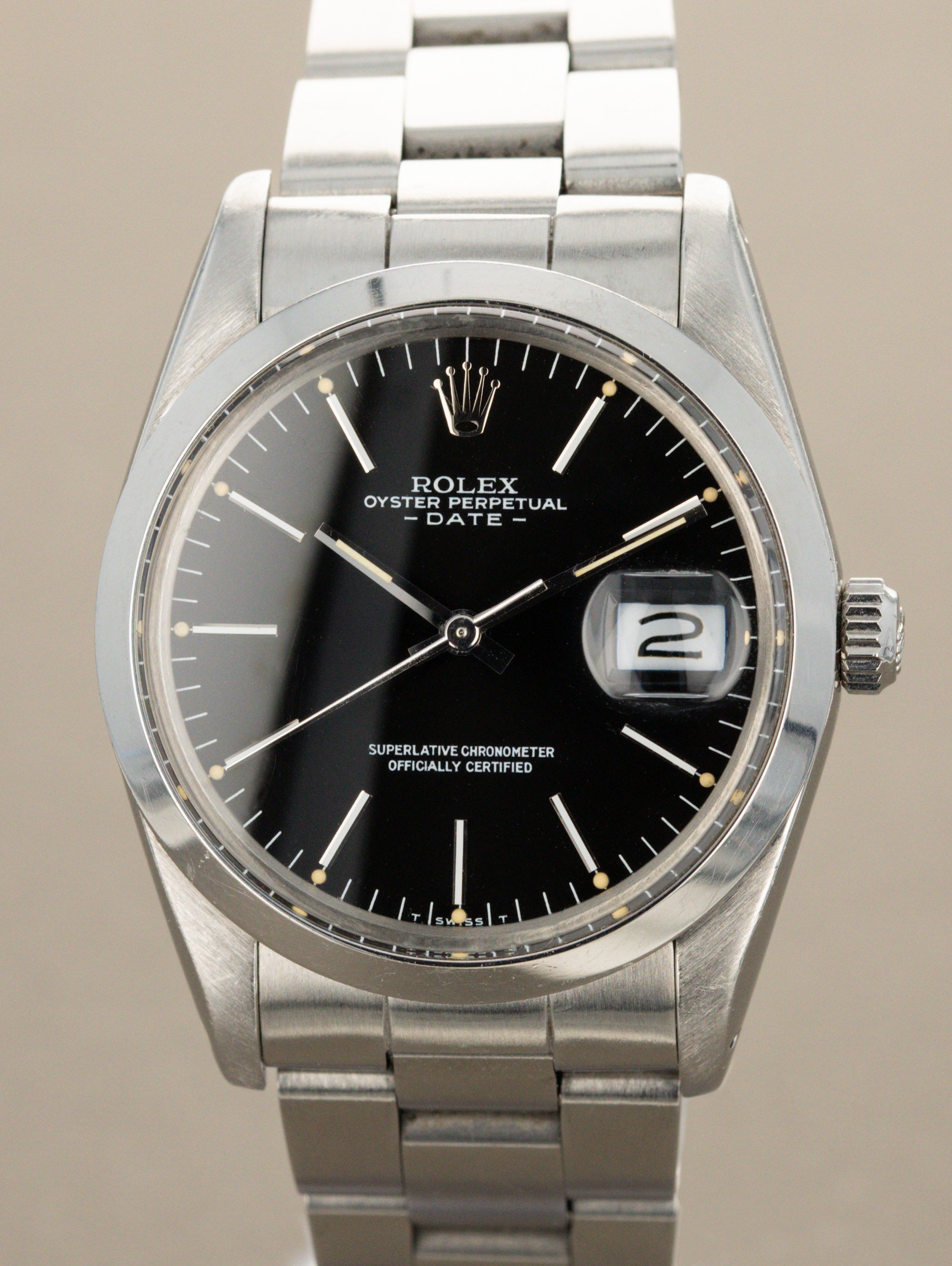 Rolex Oyster Perpetual Date Ref. 15000 - Gloss Black Dial