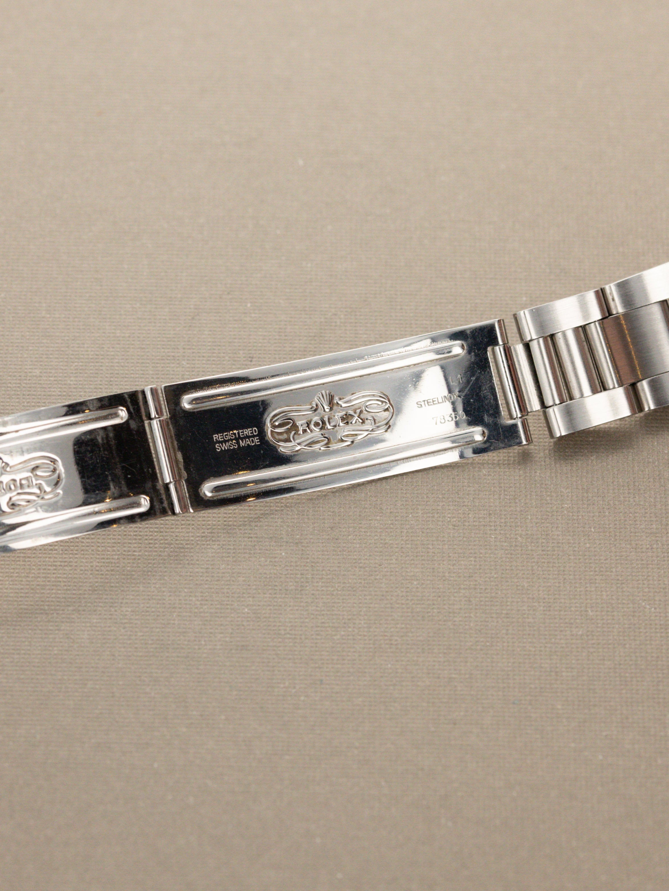Rolex Oyster Perpetual Date Ref. 15000 - Gloss Black Dial