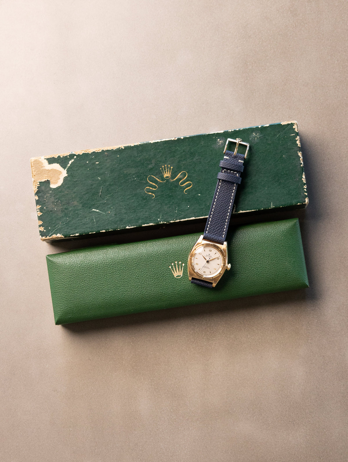 Rolex Oyster Perpetual Ref. 3372 - 'Bubbleback' Satin Silver Dial w/ Boxes