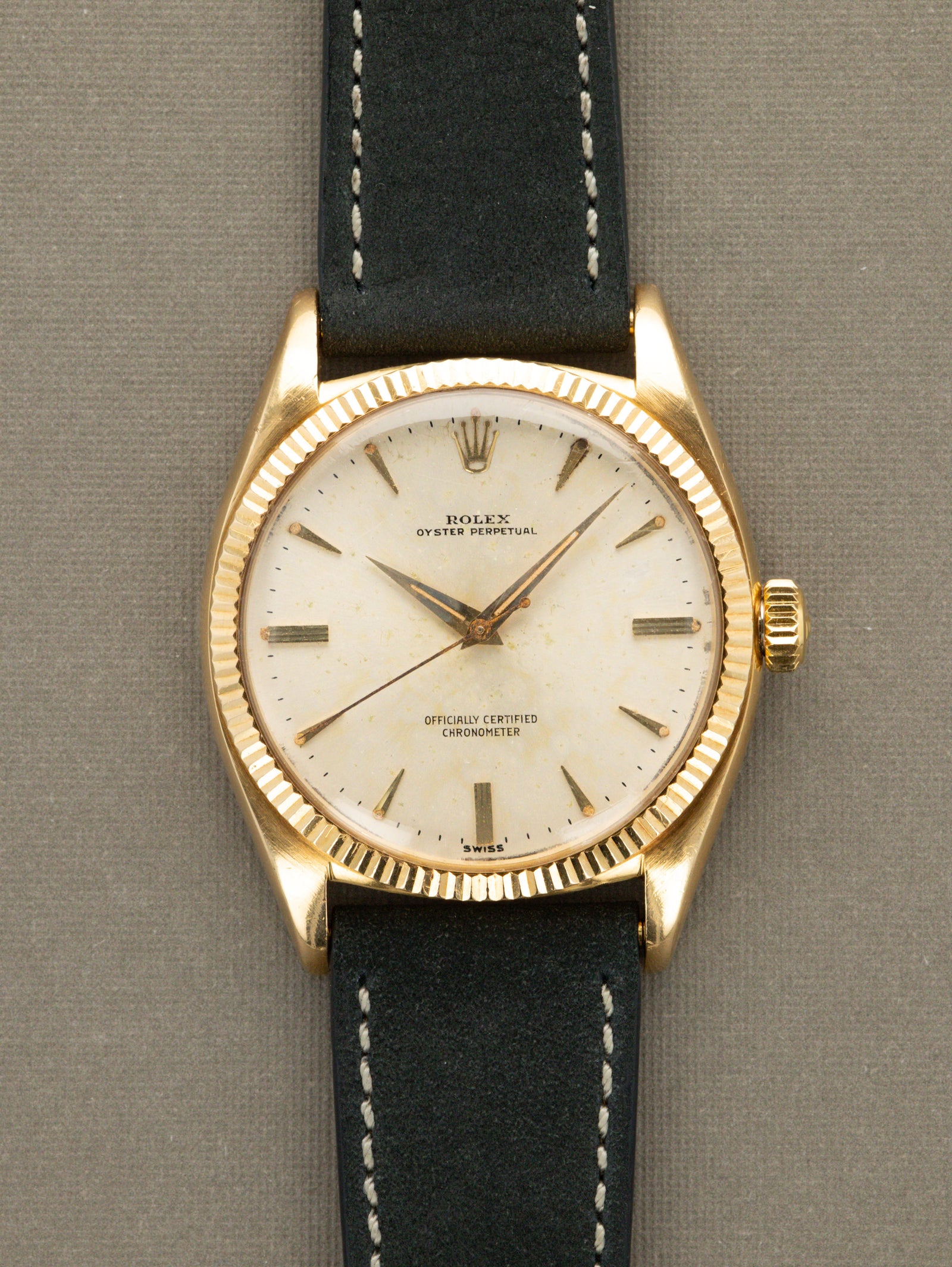 Rolex Oyster Perpetual Ref. 6599 'Jumbo' - Sunburst Silver Dial w/ Box & Papers