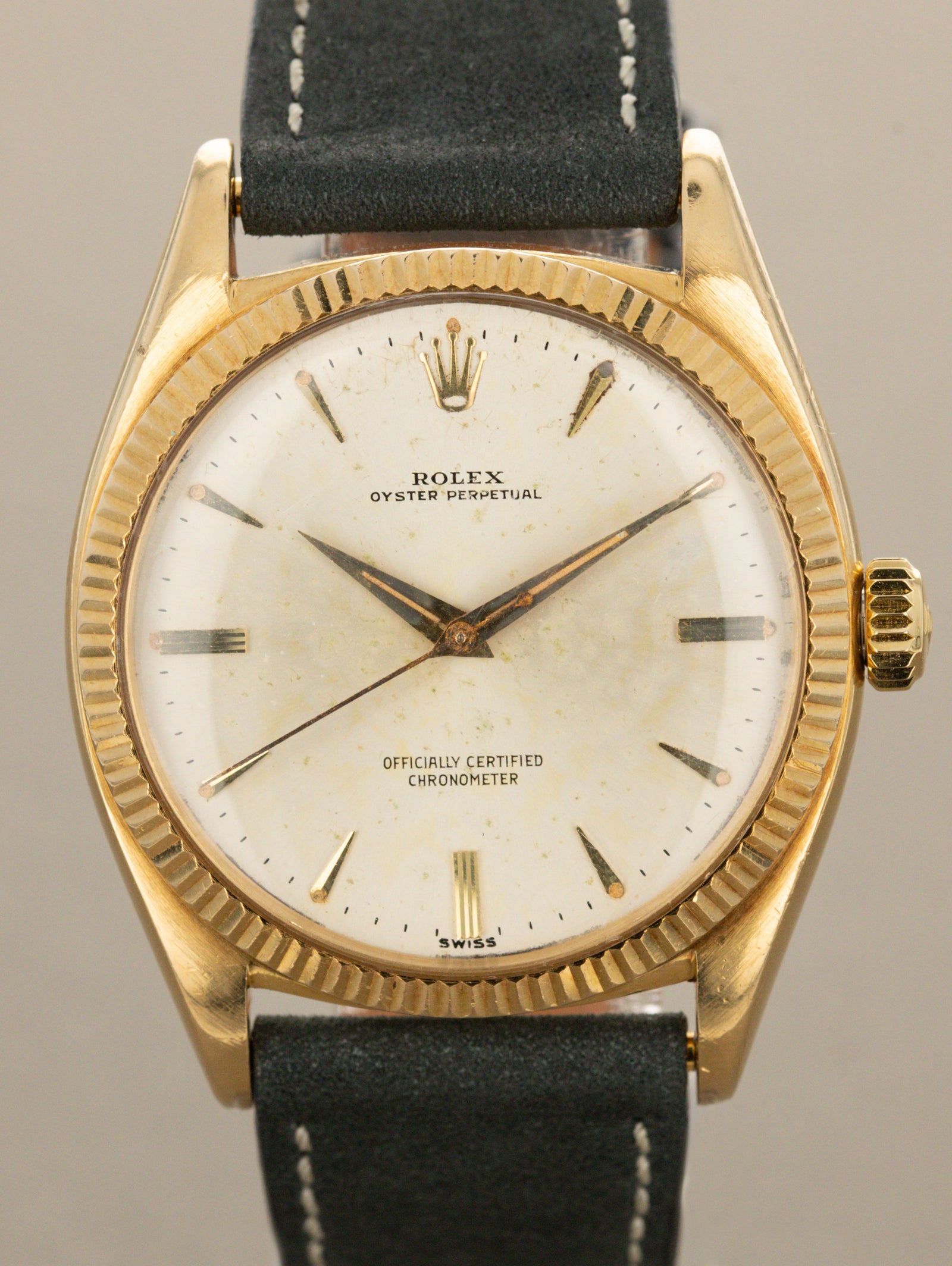 Rolex Oyster Perpetual Ref. 6599 'Jumbo' - Sunburst Silver Dial w/ Box & Papers