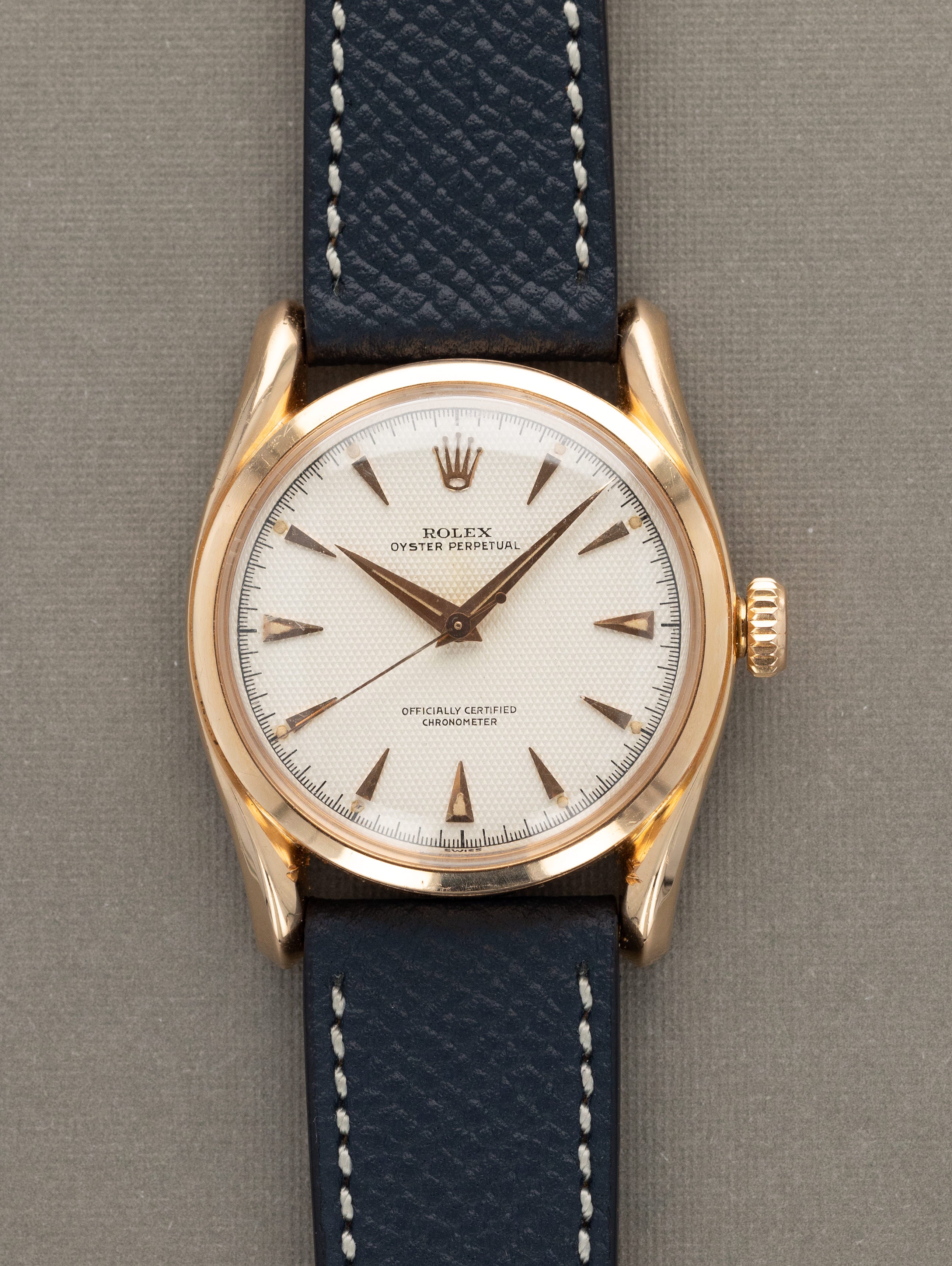 Rolex Oyster Perpetual Ref. 6090 - 'Bombe' Lug