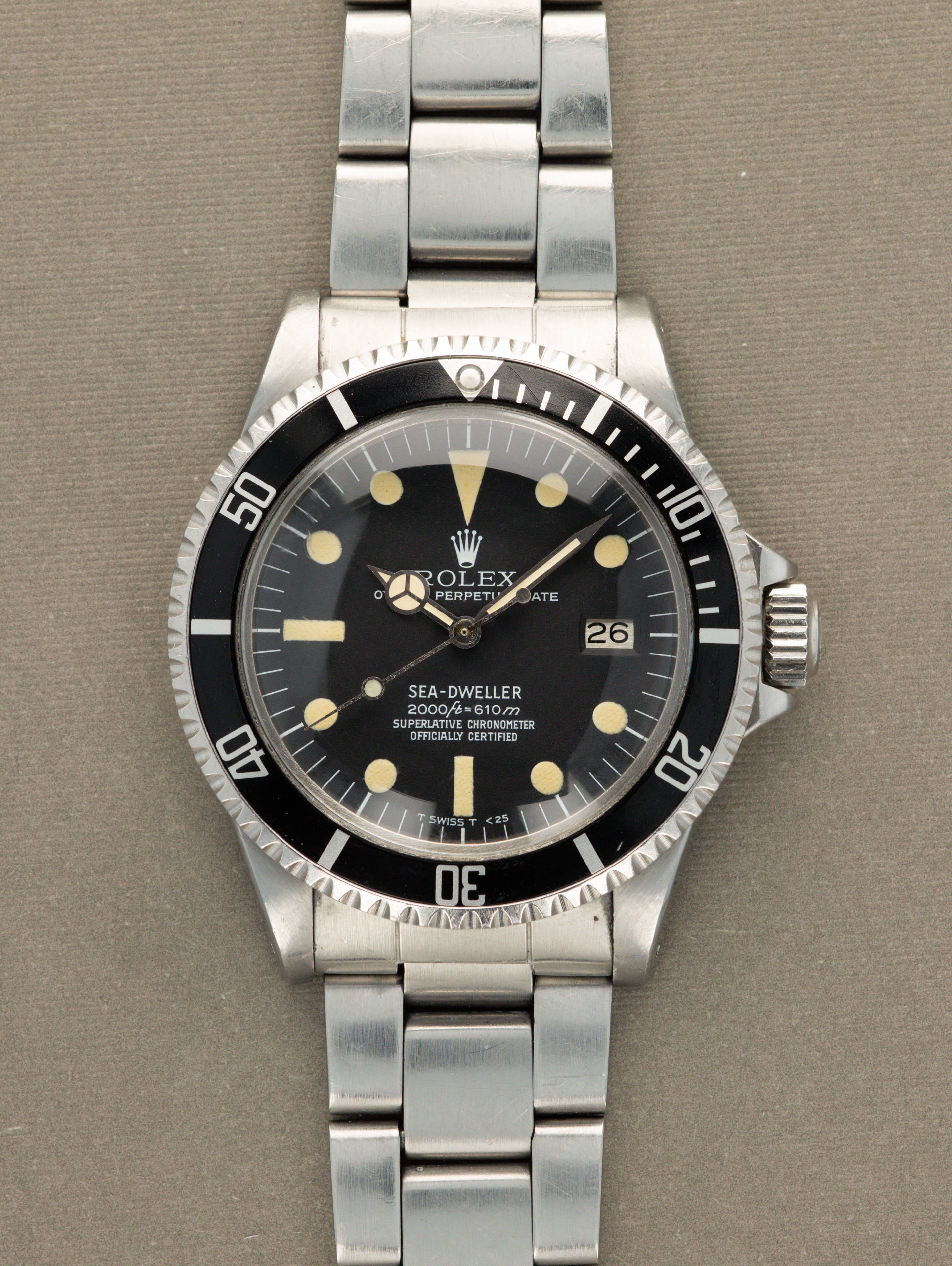 Rolex Sea-Dweller Ref. 1665 - 'Rail' Dial Unpolished W/ Full Set