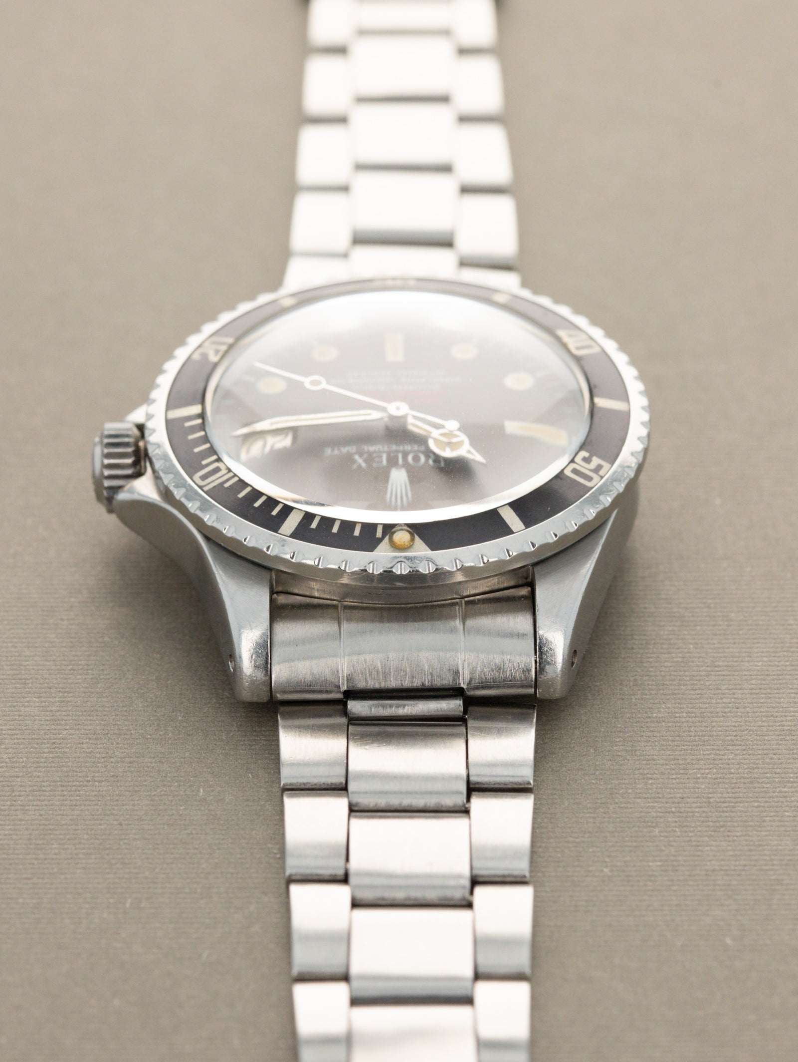 Rolex Sea-Dweller Ref. 1665 - 'Double Red' MK2 'Tropical' Dial 'Thin Case'