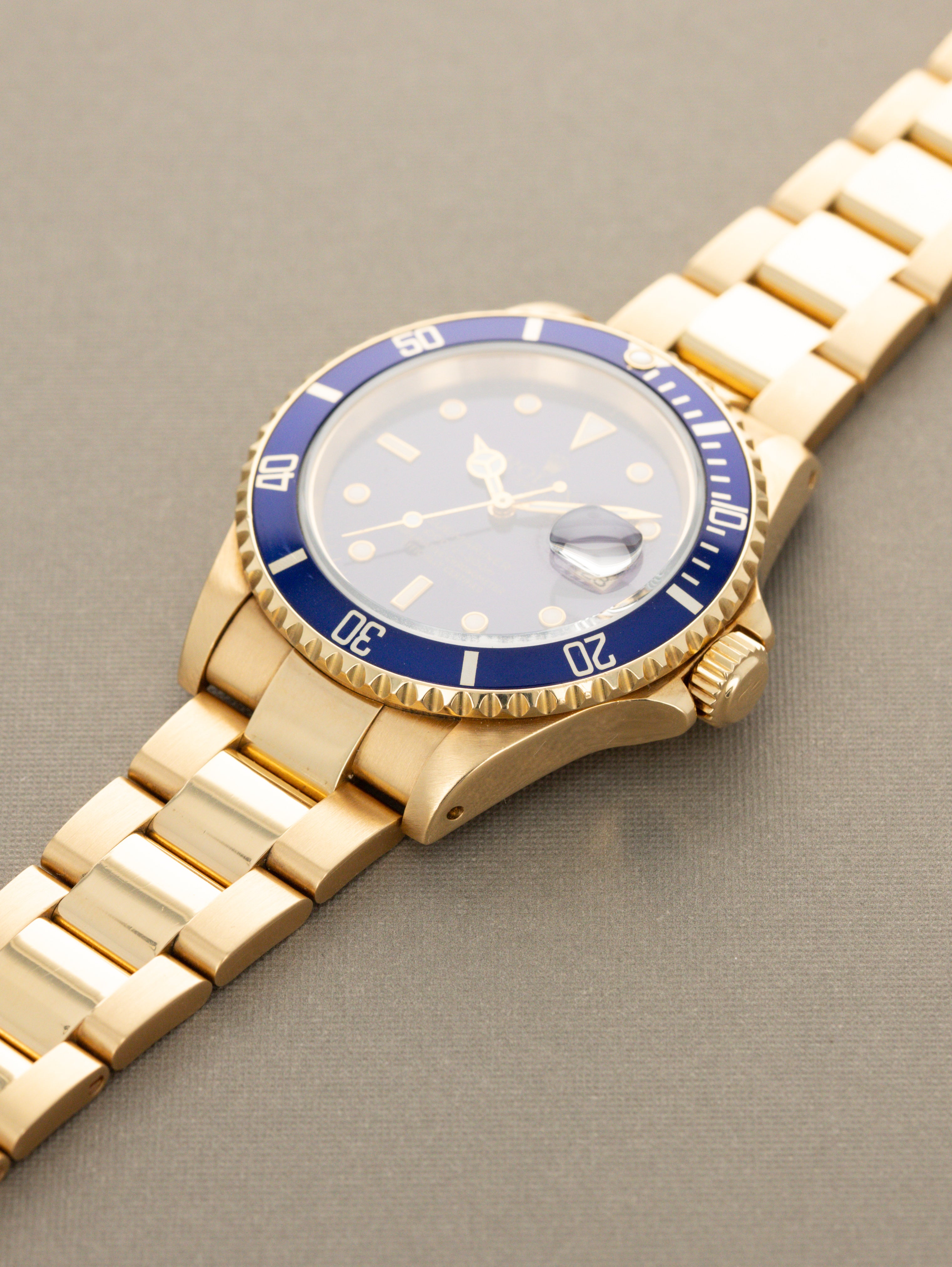 Rolex Submariner Date Ref. 16618 - 'Bluesy' Sunburst Blue Tritium Dial