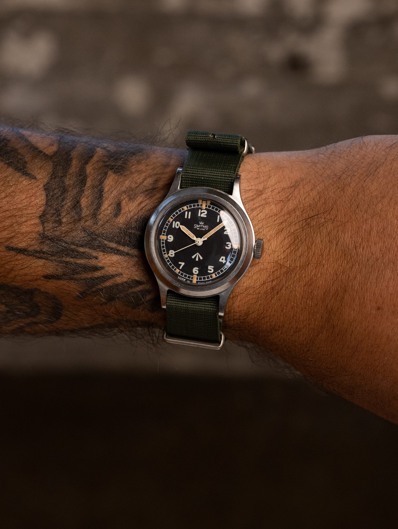 Smiths De Luxe Ref. 6B/542 - Matte Black 'Broad Arrow' Dial RAF-Issued Unpolished