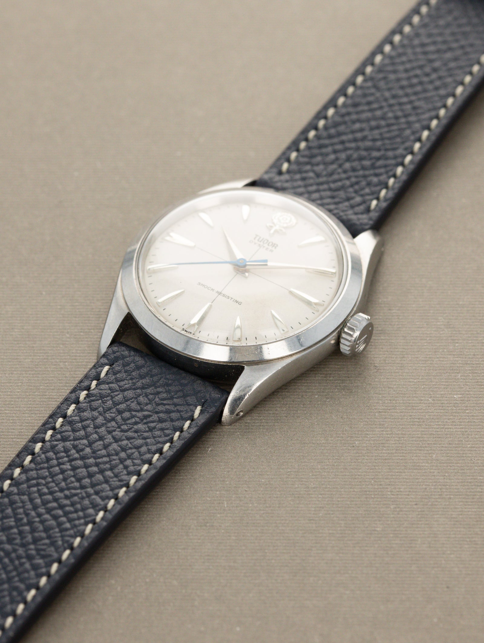 Tudor Oyster Ref. 7934 - Non-Luminous 'Big Rose Crosshair' Dial