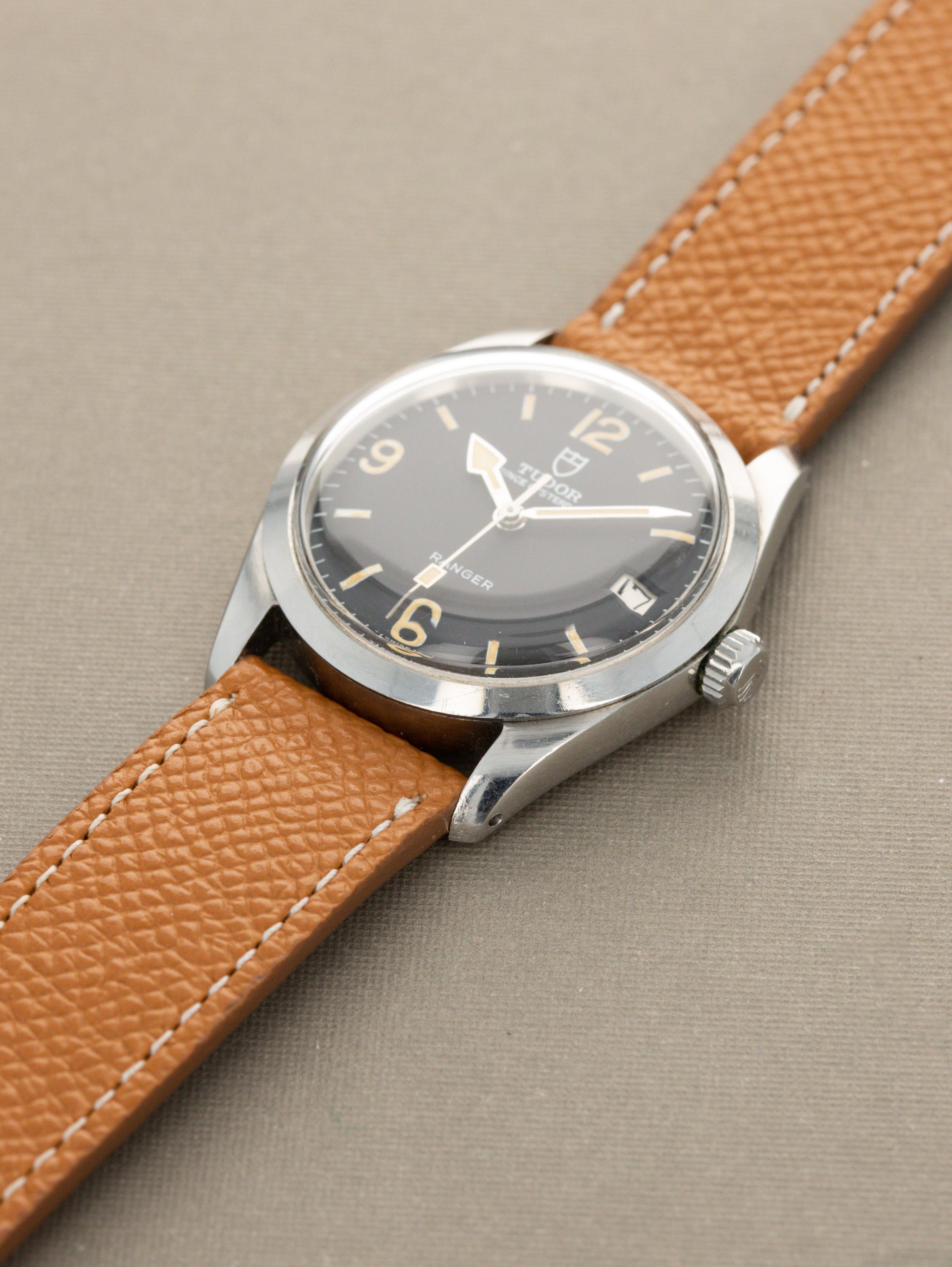 Tudor Ranger Date Ref. 9050/0