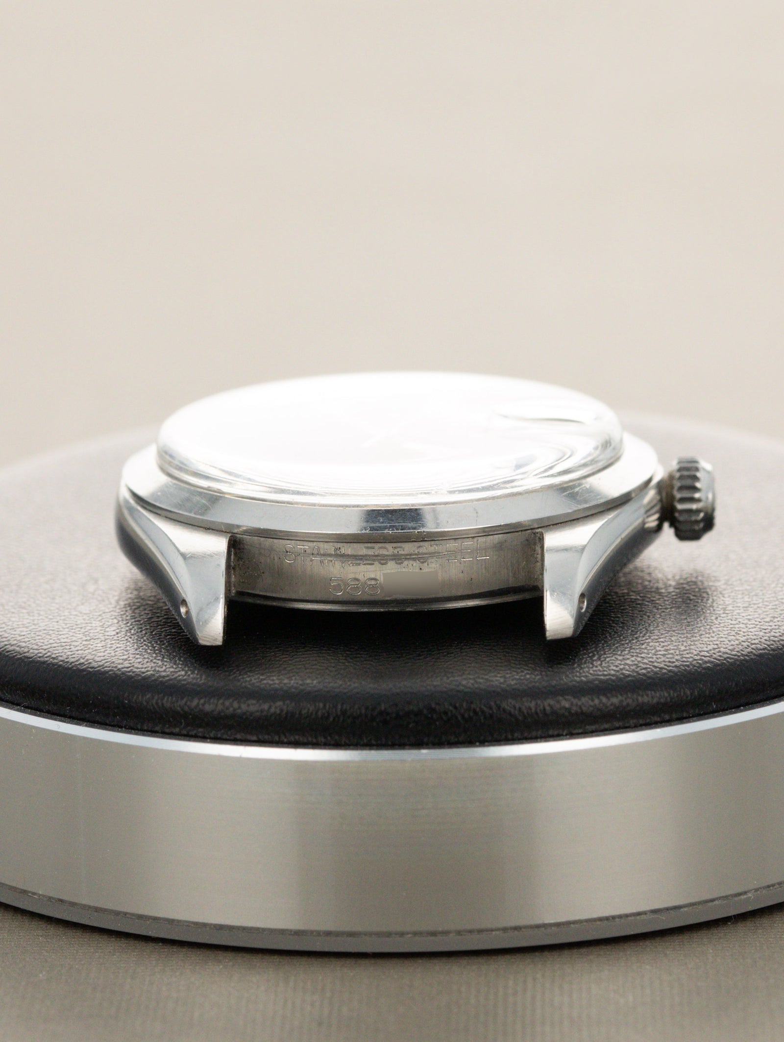 Tudor Ranger Date Ref. 7966/0 - Matte Black Dial w/ 'Roulette' Date Unpolished