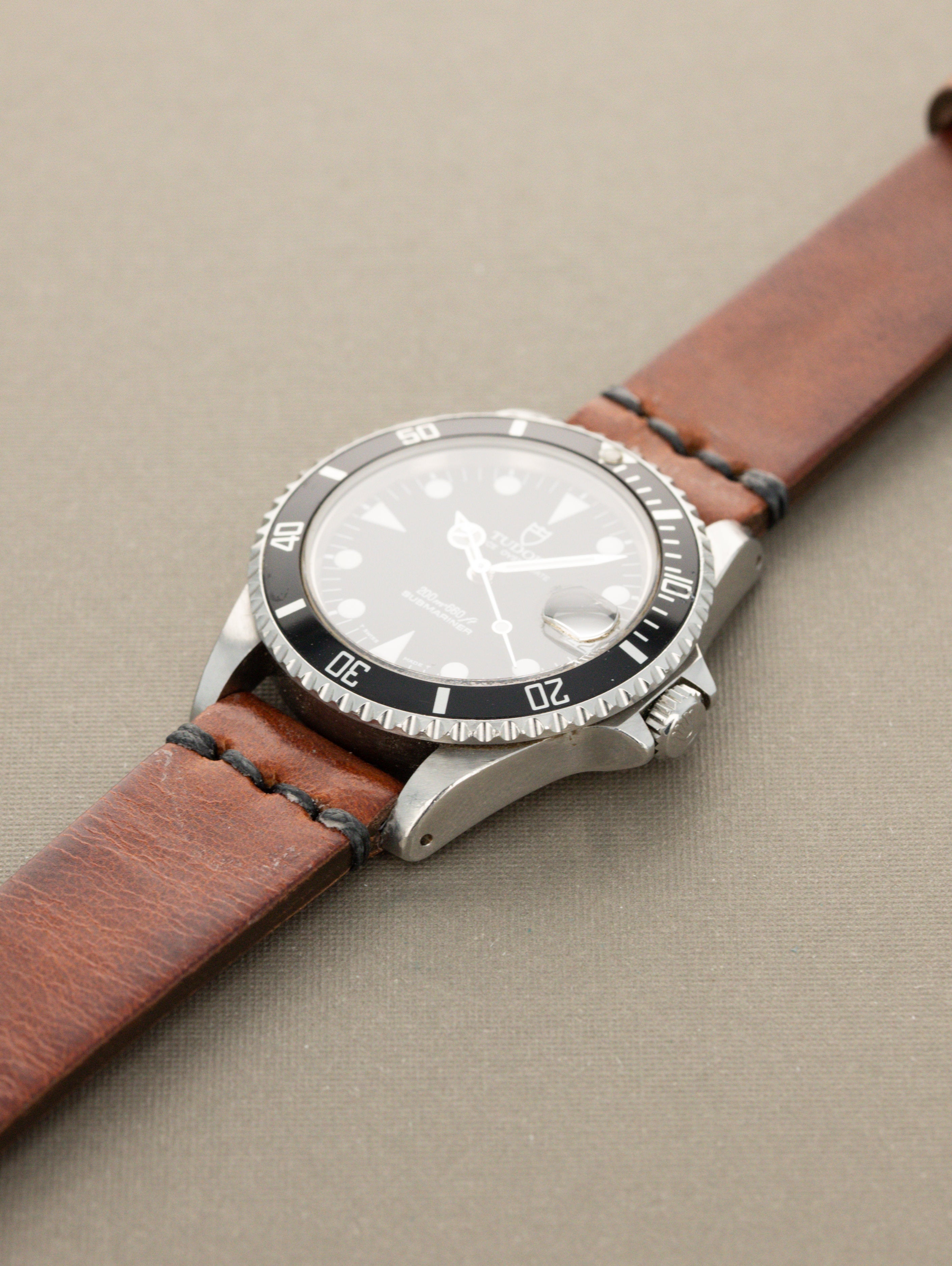 Tudor Submariner Date Ref. 75190 - 36mm 'Midsize' w/ Caseback Sticker & Papers