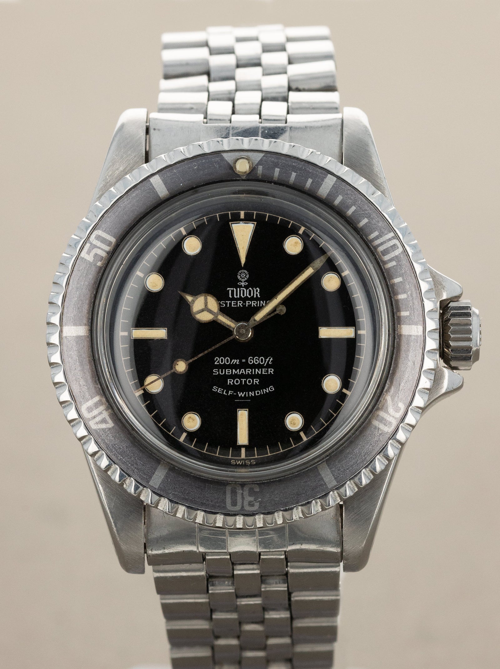 Tudor Submariner Ref. 7928 - 'Gilt Underline Chapter Ring'