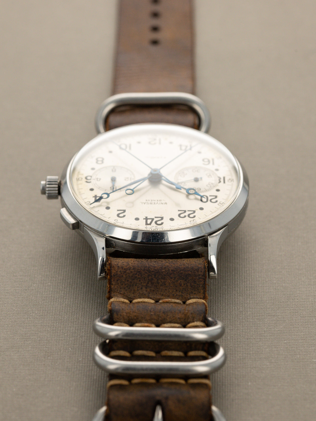 Universal Genève HA-1 Ref. 22560 - 'A. Cairelli' Split-Seconds Monopusher Chronograph