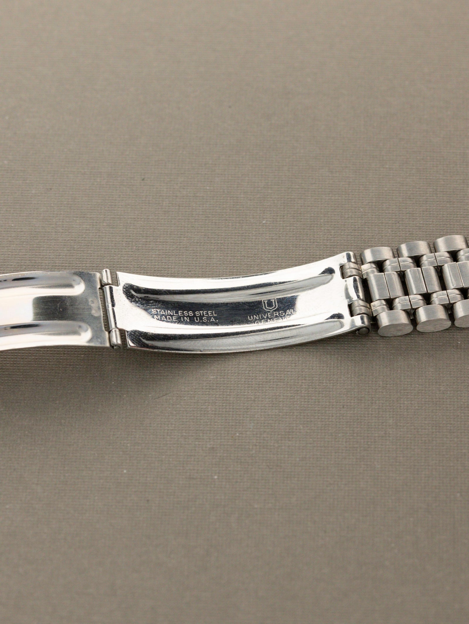 Universal Genève Compax Ref. 885108 - 'Exotic Nina'
