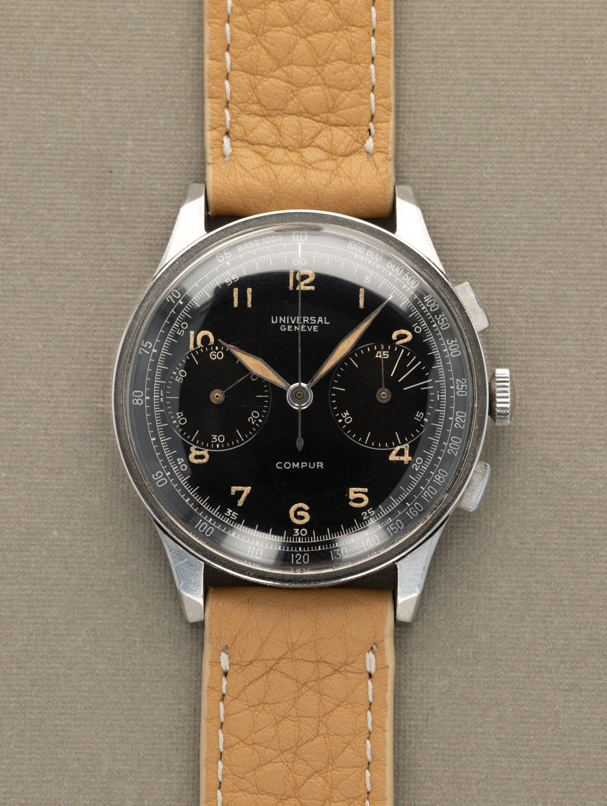 Universal Genève Compur Ref. 22517 - 'Jumbo' w/ Rare Black Dial Unpolished