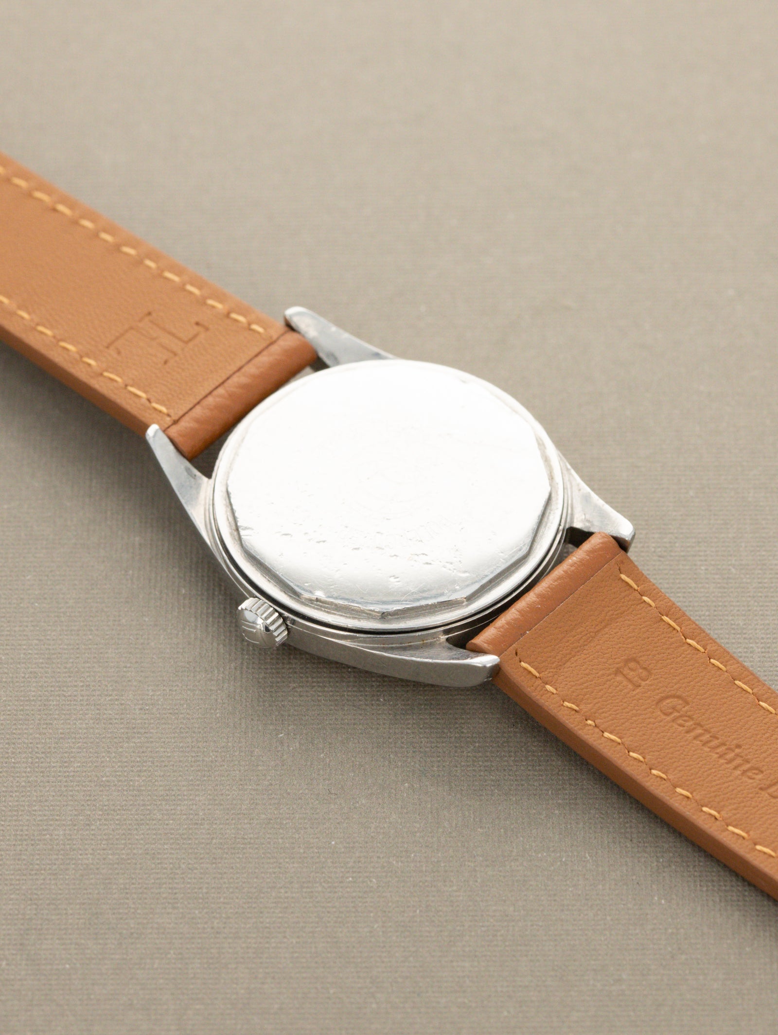 Universal Genève Polerouter Ref. 20357/1 - Gilt 'Tropical' Dial Unpolished
