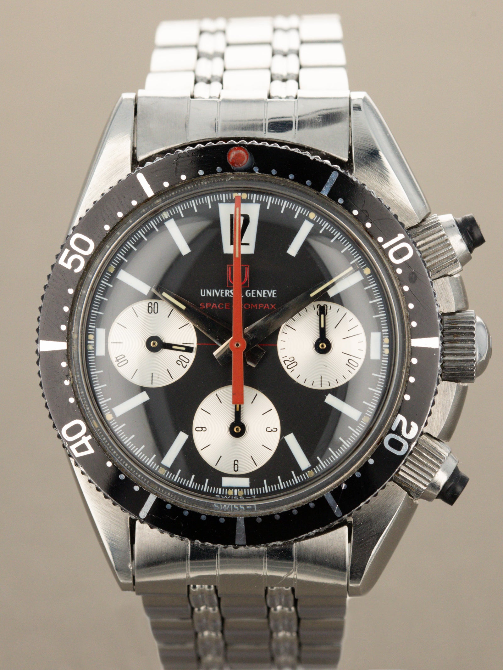 Universal Genève Space-Compax Ref. 885104/01 - 'Mk1' Reverse-Panda Dial