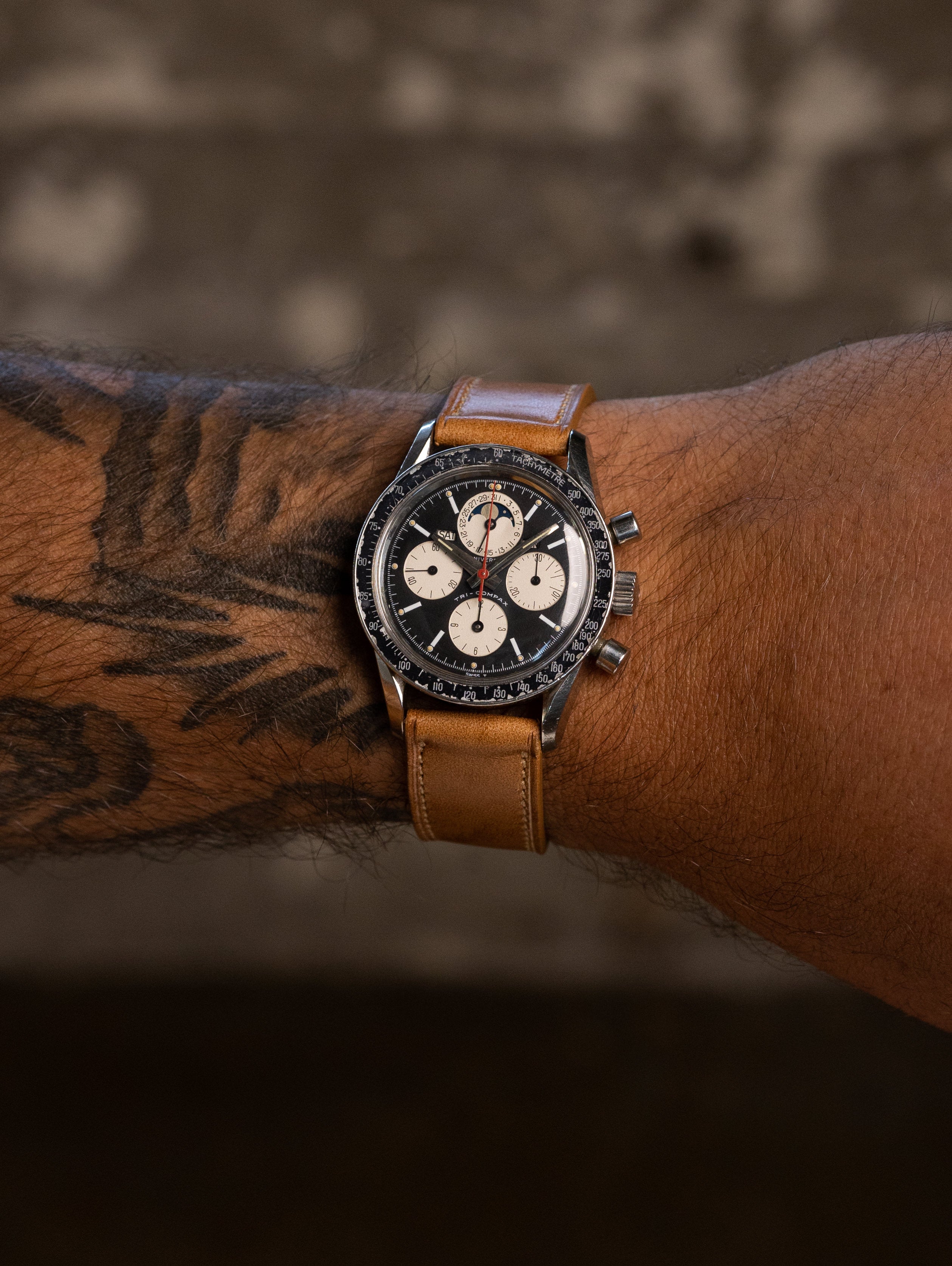 Universal Genève Tri-Compax Ref. 881101/02 'Evil Clapton' - Matte Black 'Reverse-Panda' Dial Unpolished