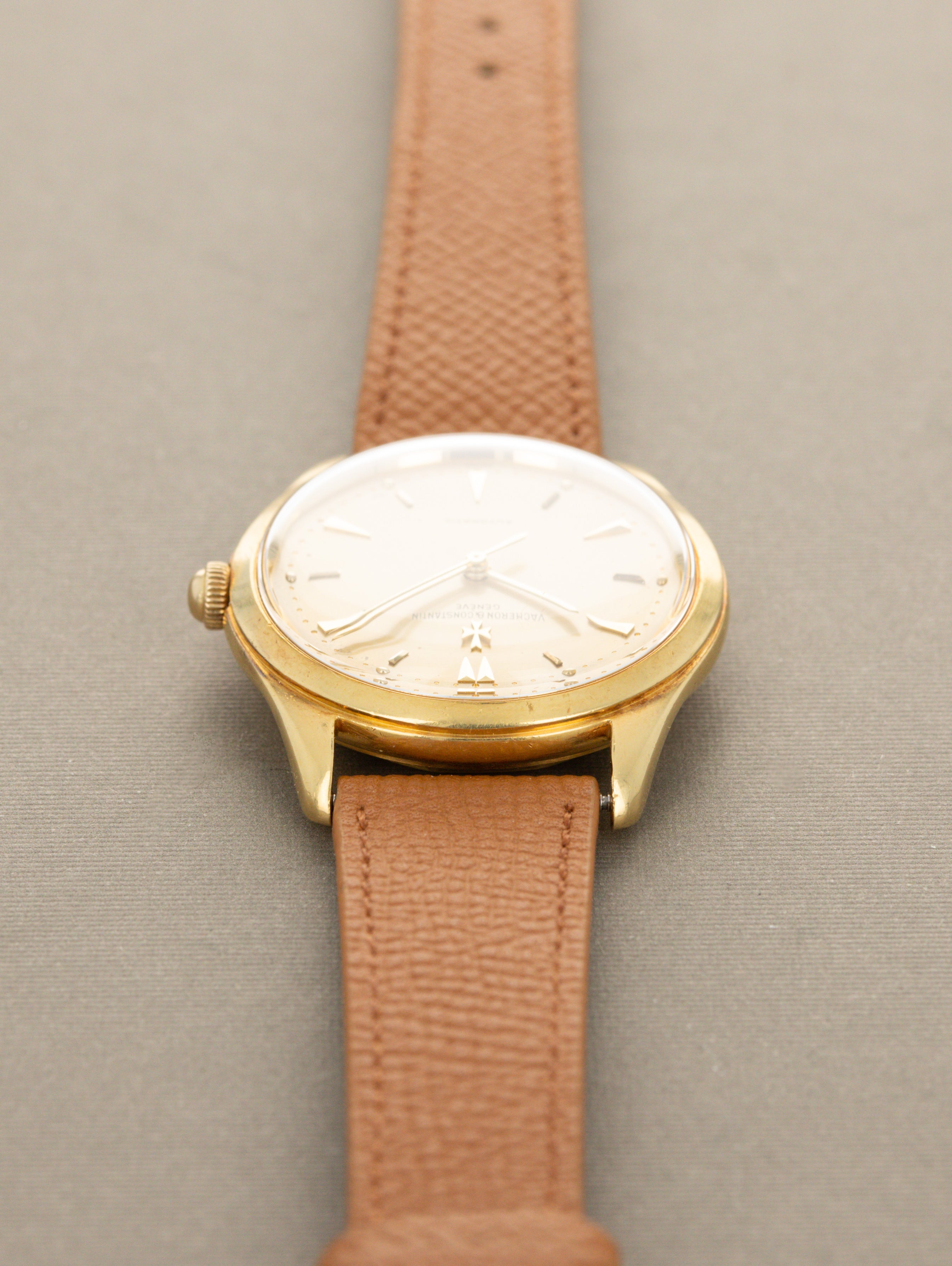 Vacheron Constantin Ref. 4870 - Automatic Yellow Gold Dress Watch