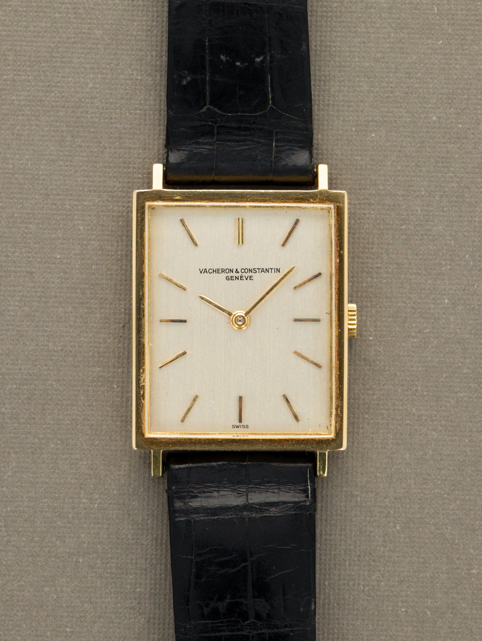 Vacheron Constantin Rectangular Dress Watch Ref. 7139 - 'Brushed' Silver Dial