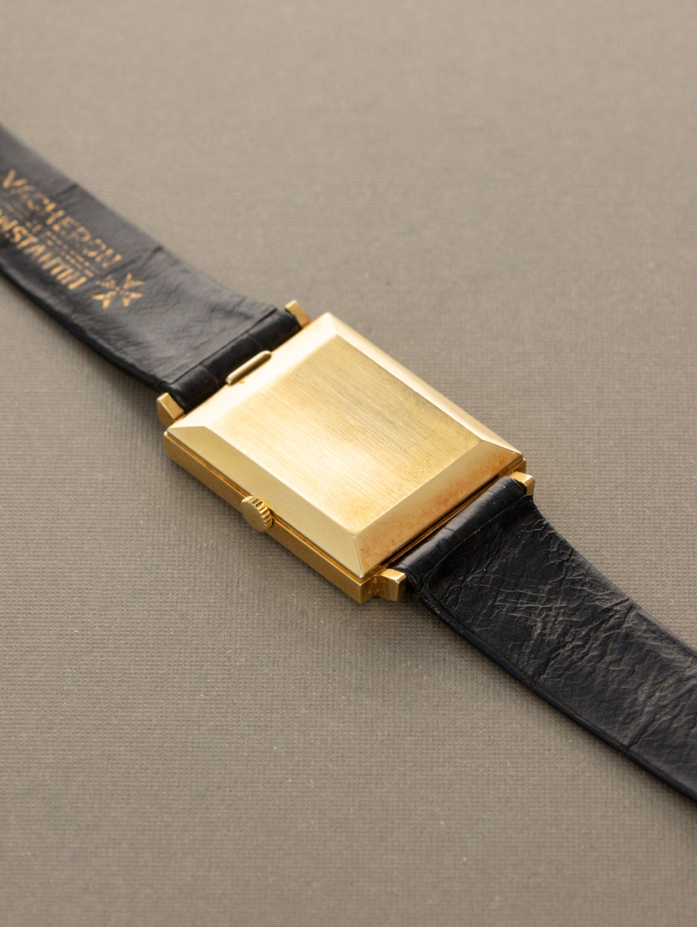 Vacheron Constantin Rectangular Dress Watch Ref. 7139 - 'Brushed' Silver Dial