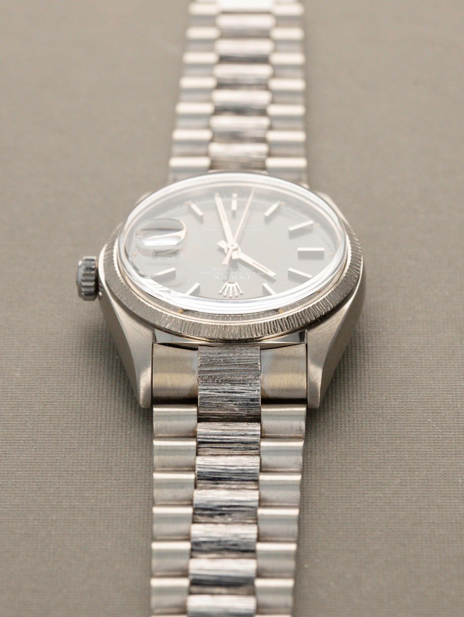 Rolex Day-Date Ref. 1807/9 - White Gold Bark
