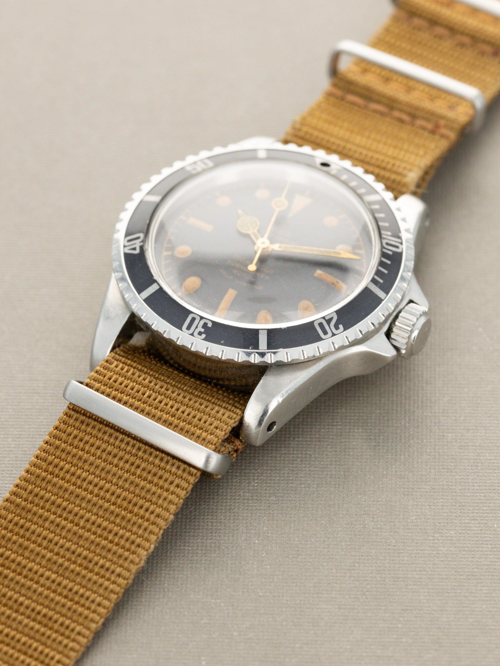 Tudor Submariner Ref. 7928 - Pointed Crown Guards, Exclamation Point